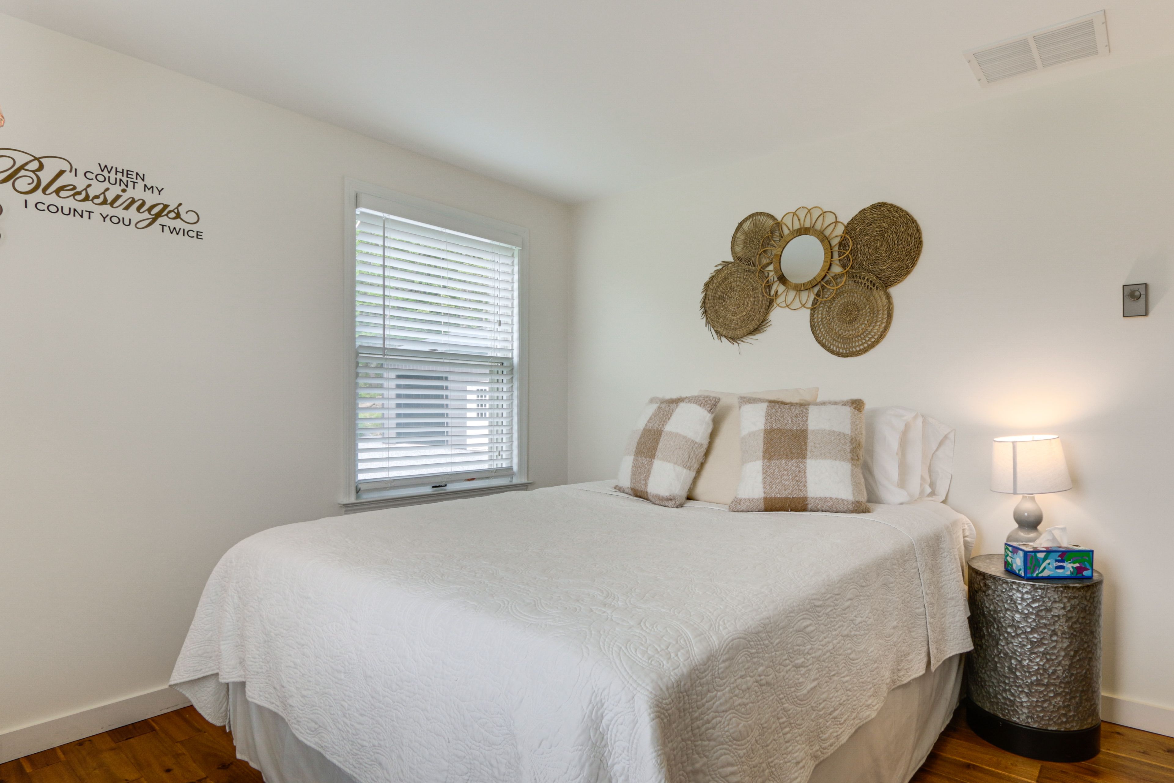 Bedroom 2 | Queen Bed | Main Level