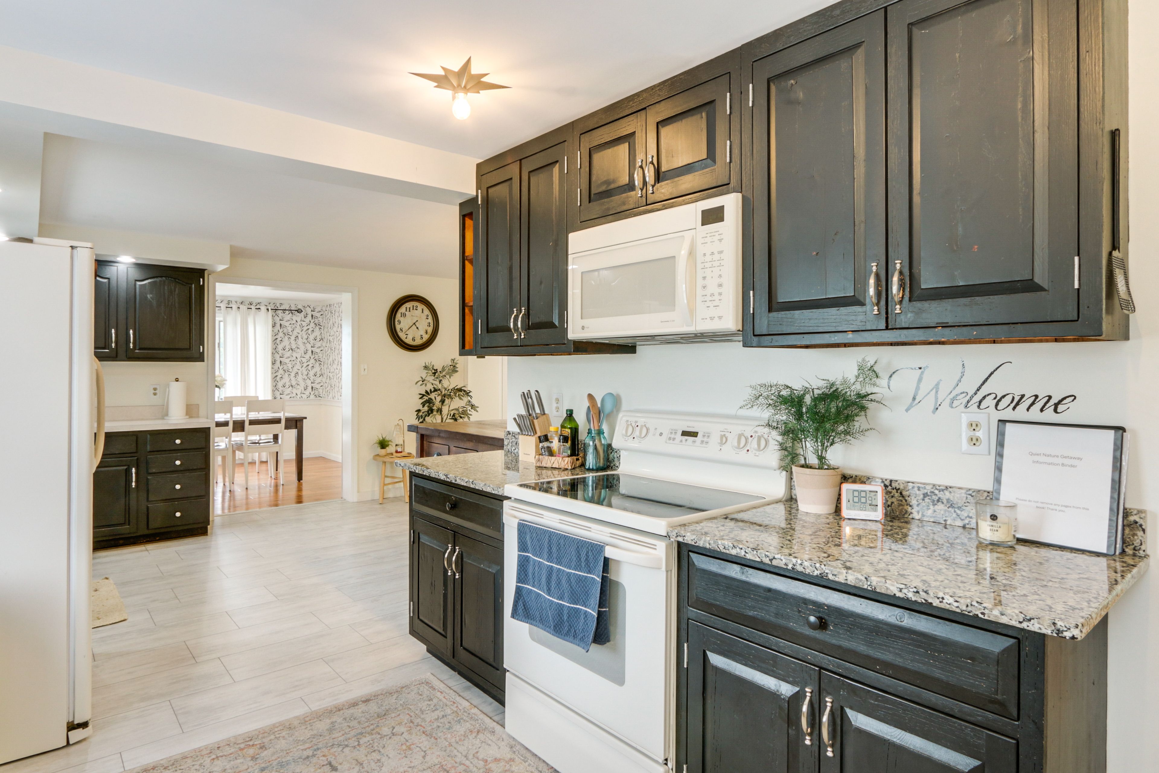 Kitchen | Cooking Basics | Coffee Maker | Main Level