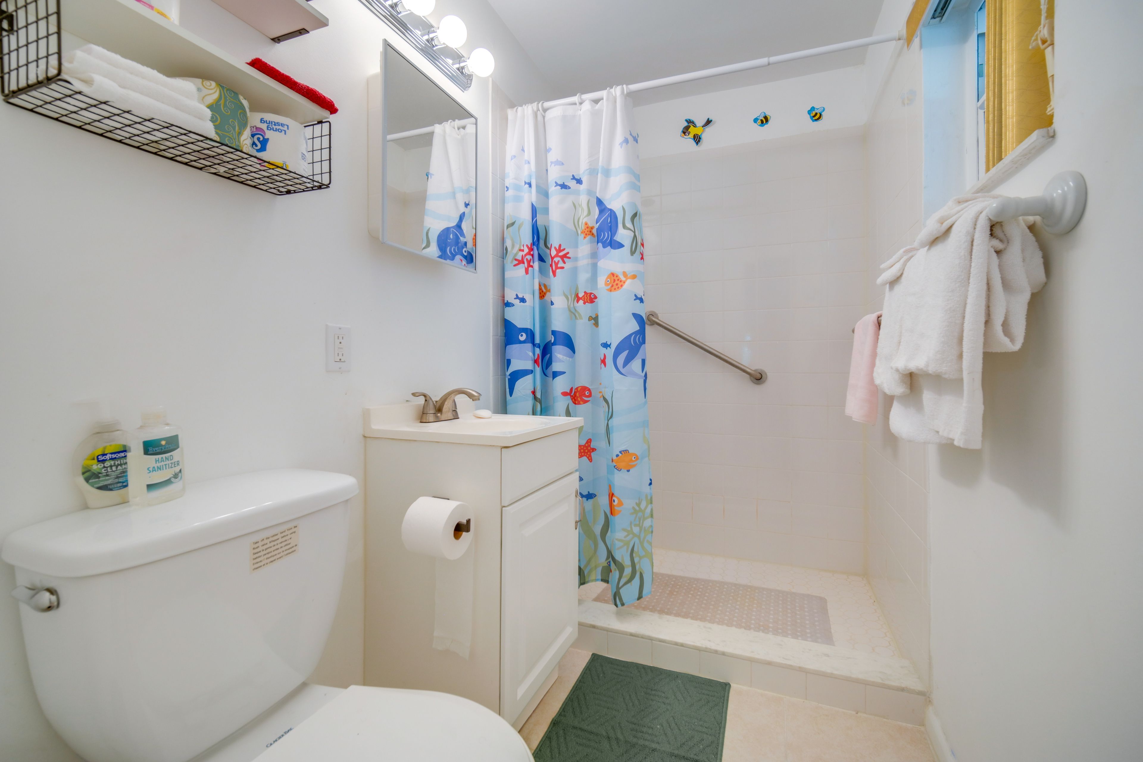 Full Bathroom