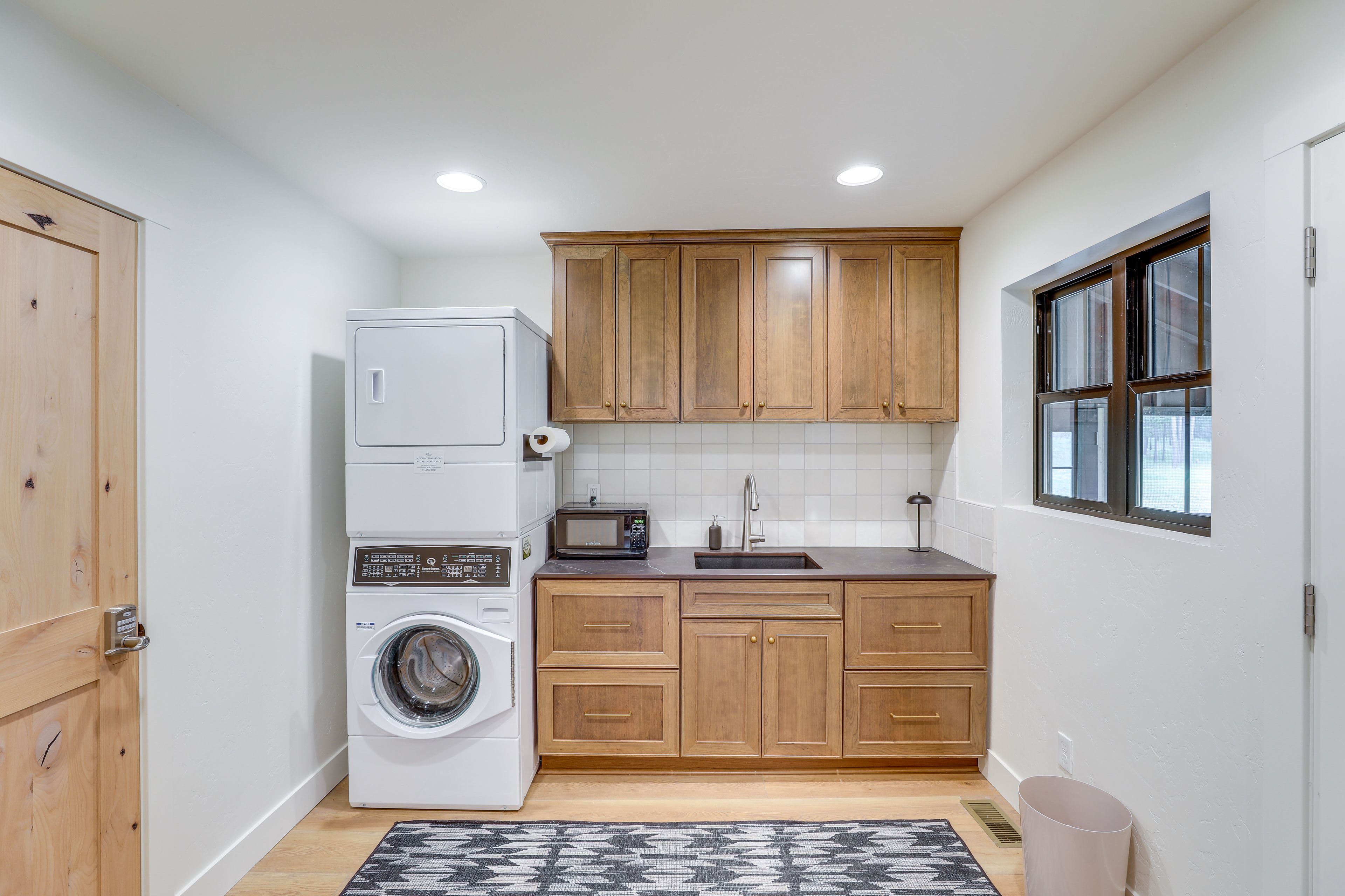 Laundry Room | 1st Floor | Detergent Provided