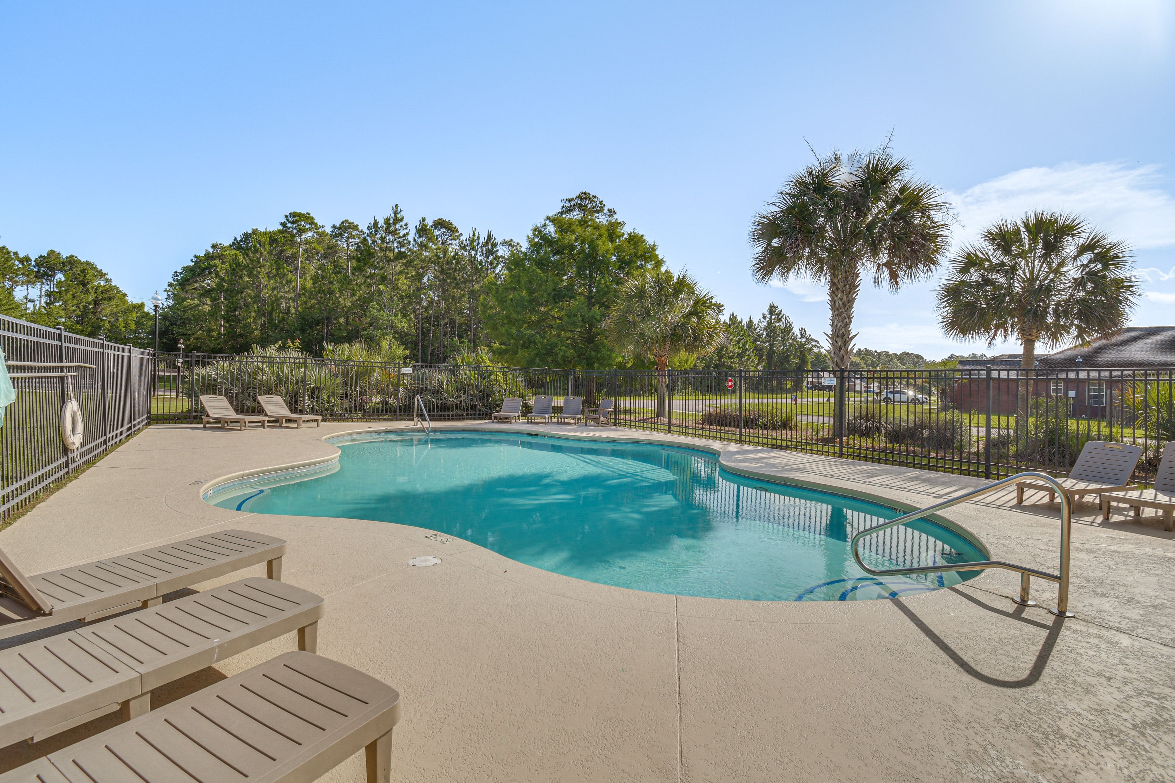 Orange Beach Vacation Rental | 3BR | 2BA | 1 Step to Enter | 1,630 Sq Ft