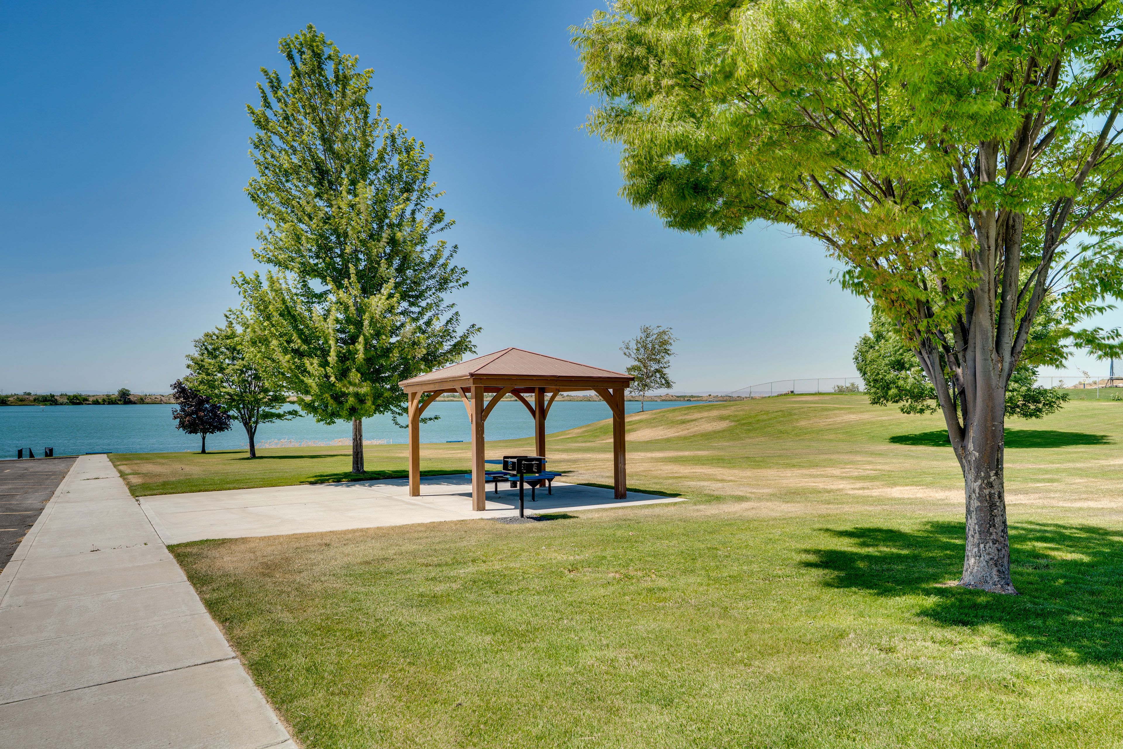 Dune Lake Park | Walking Distance