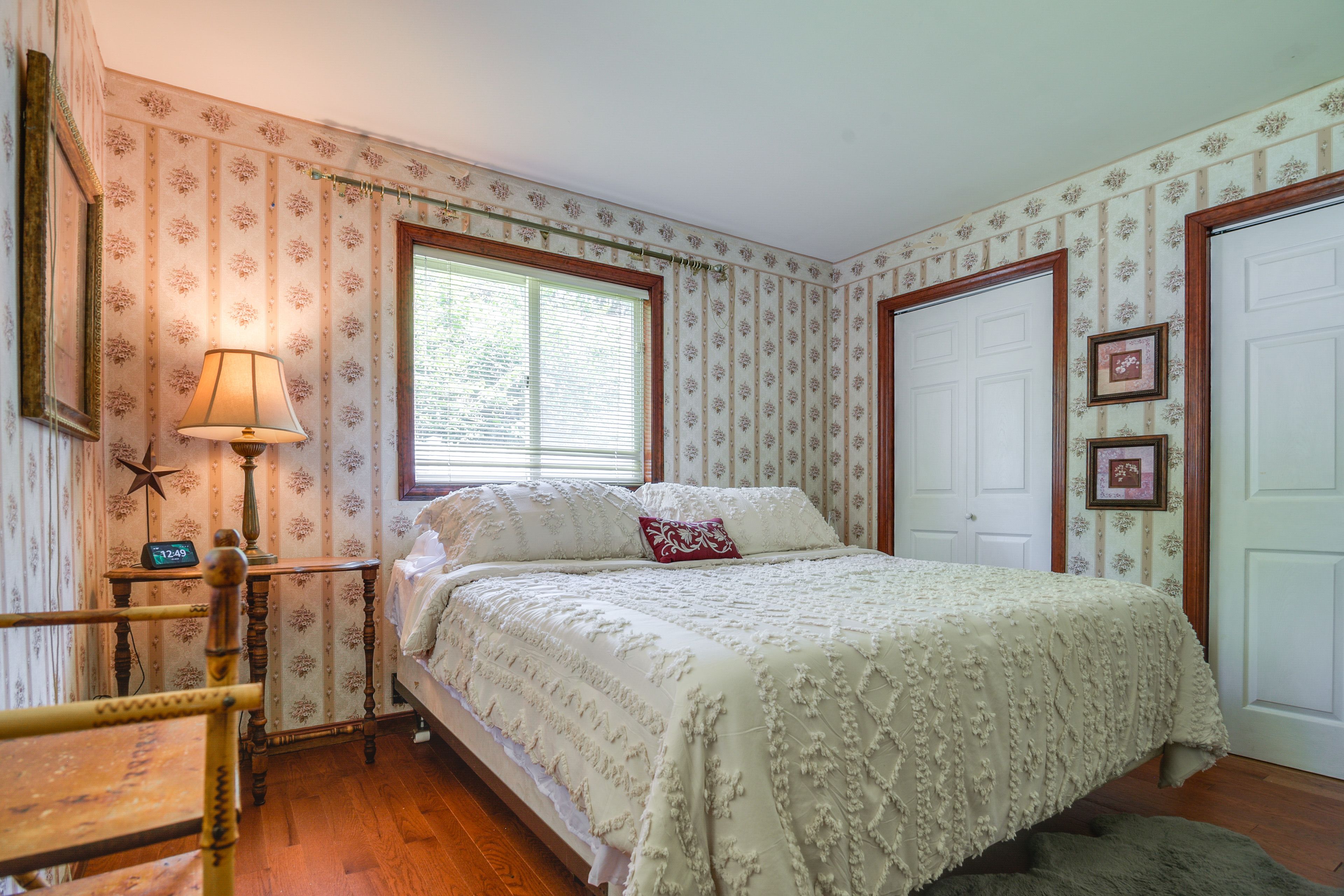 Bedroom 2 | King Bed | Linens | Main Level