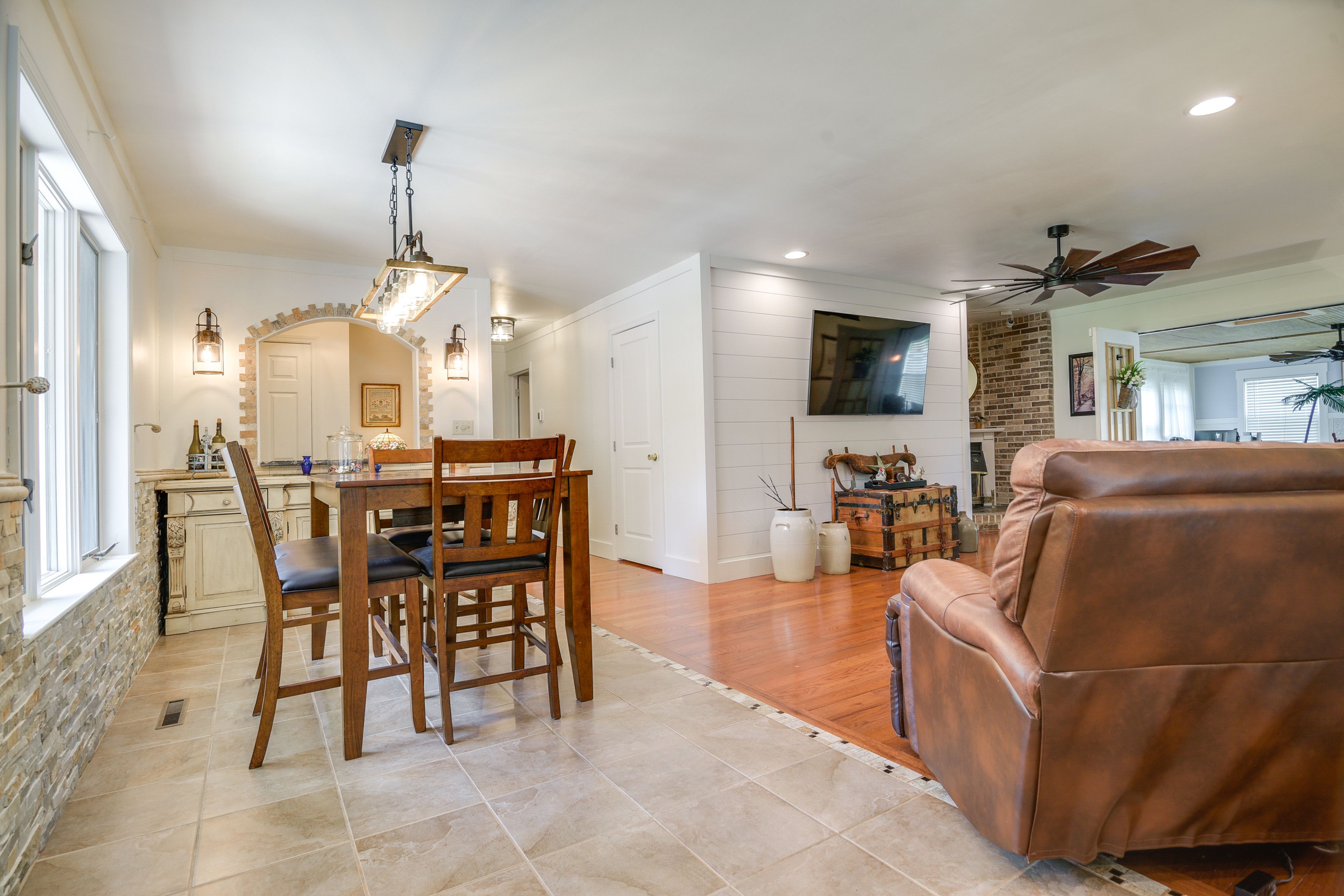 Dining Area | Dishware & Flatware | Main Level