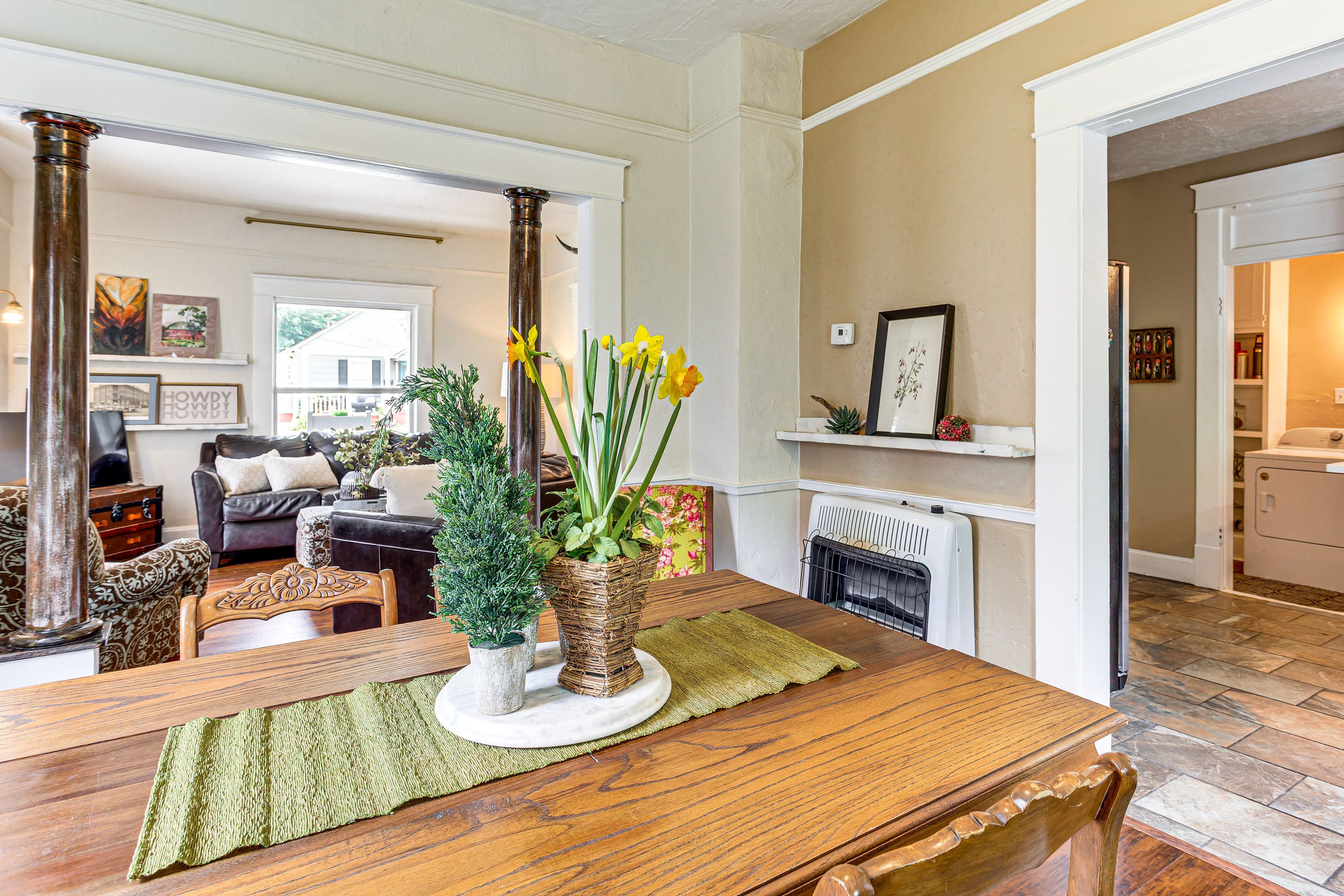 Dining Area | 1st Floor
