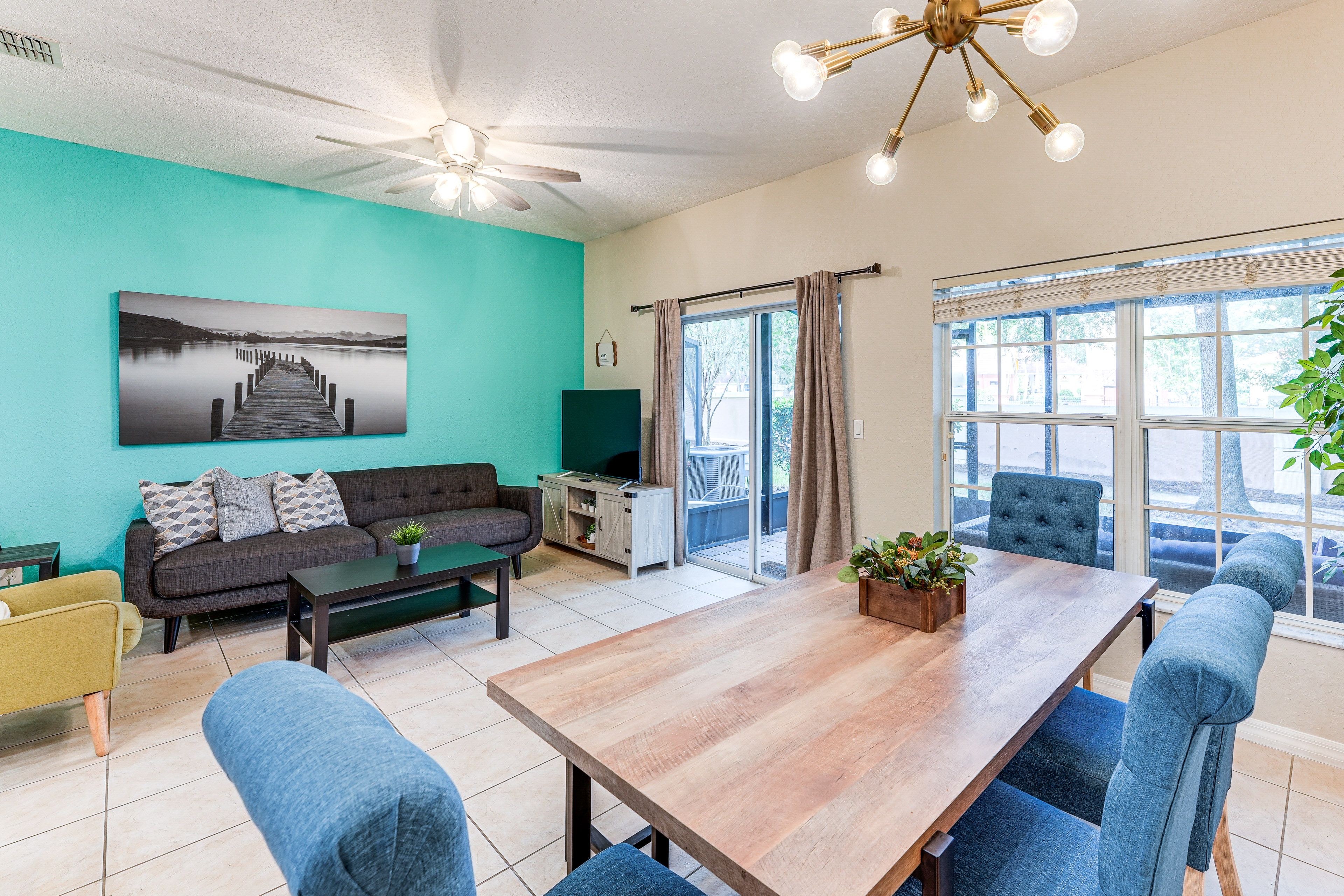 Dining Area | 1st Floor