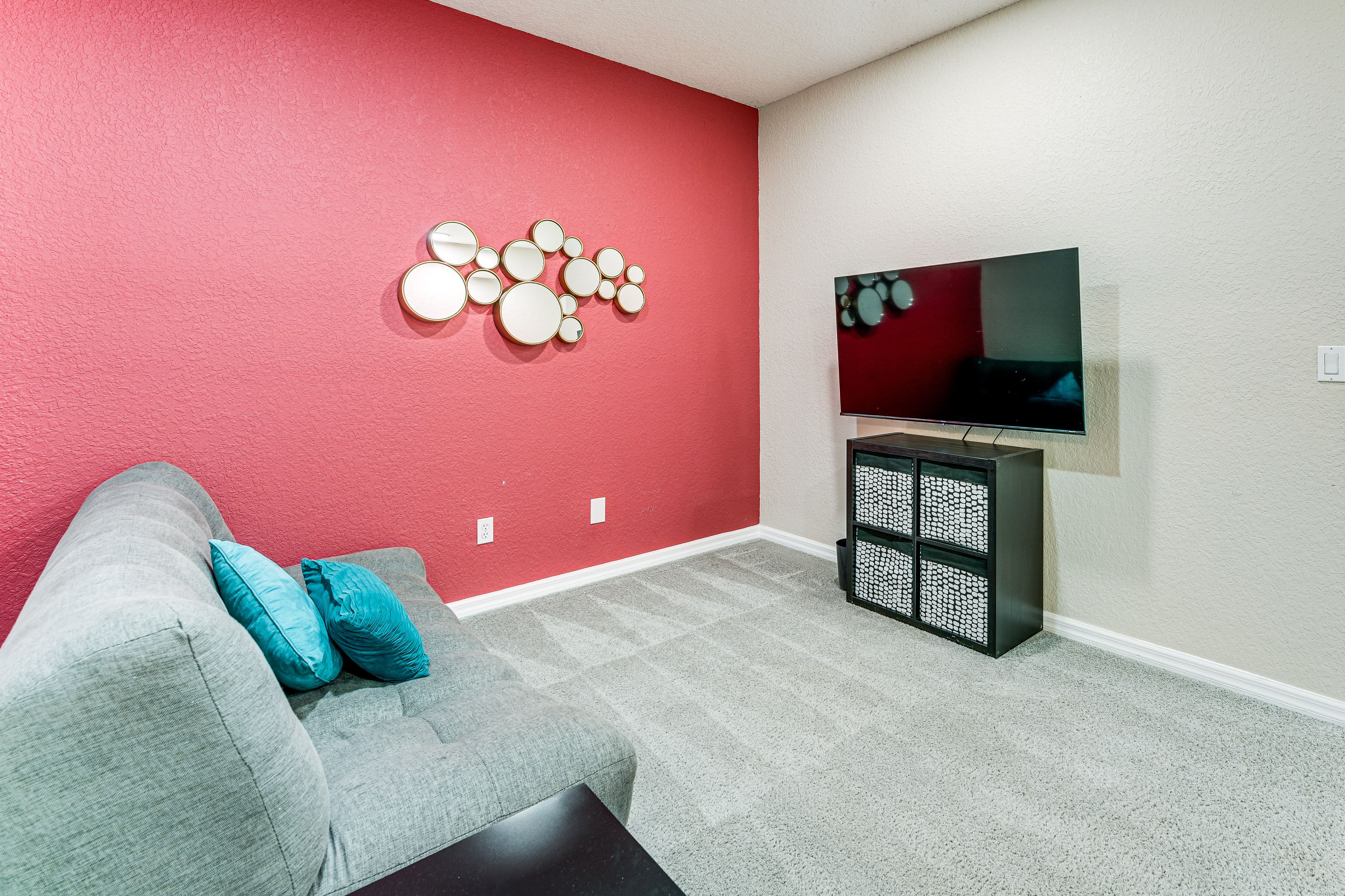 Upper Living Room | Twin Futon | 2nd Floor