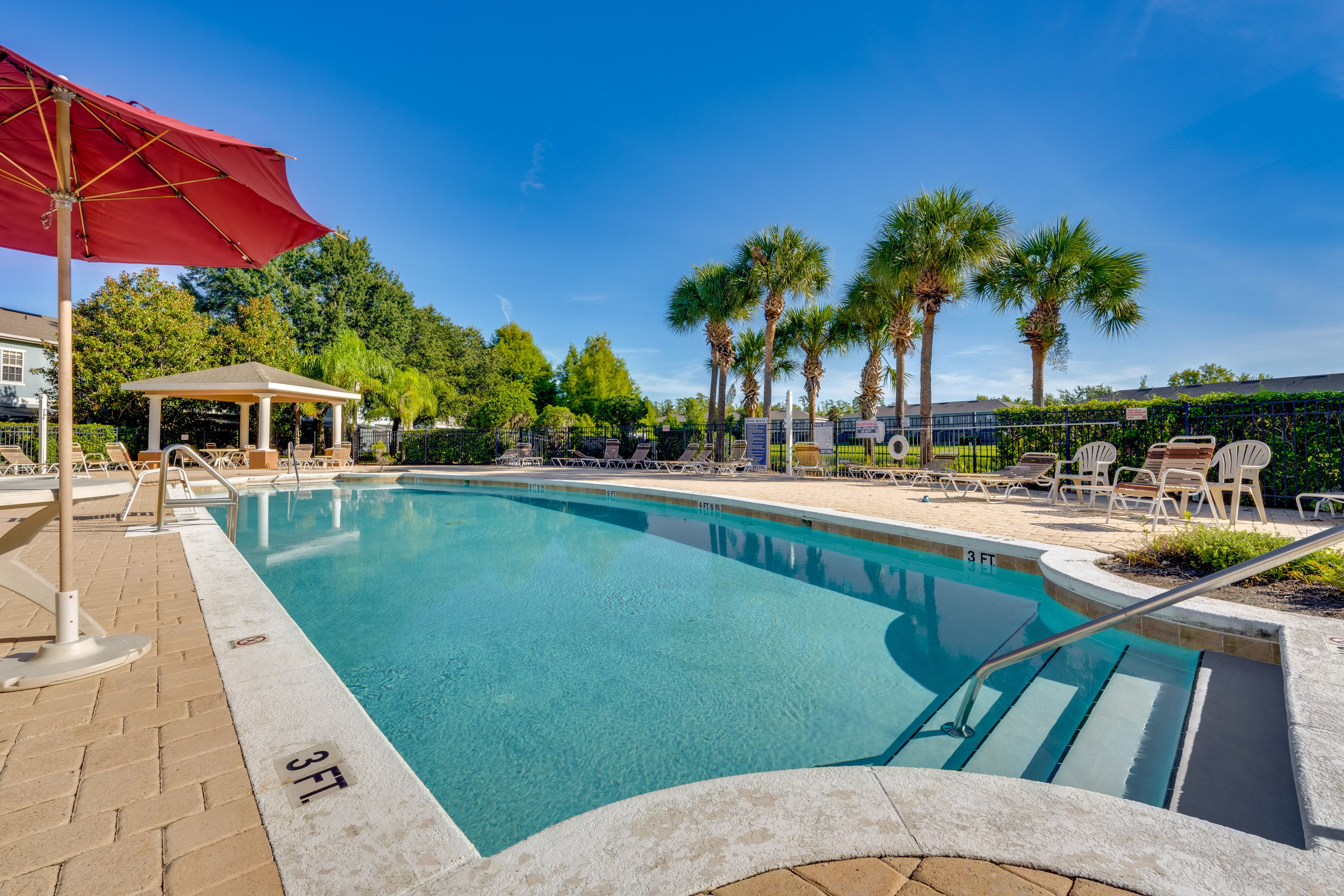 Coral Cay Resort | Community Amenities
