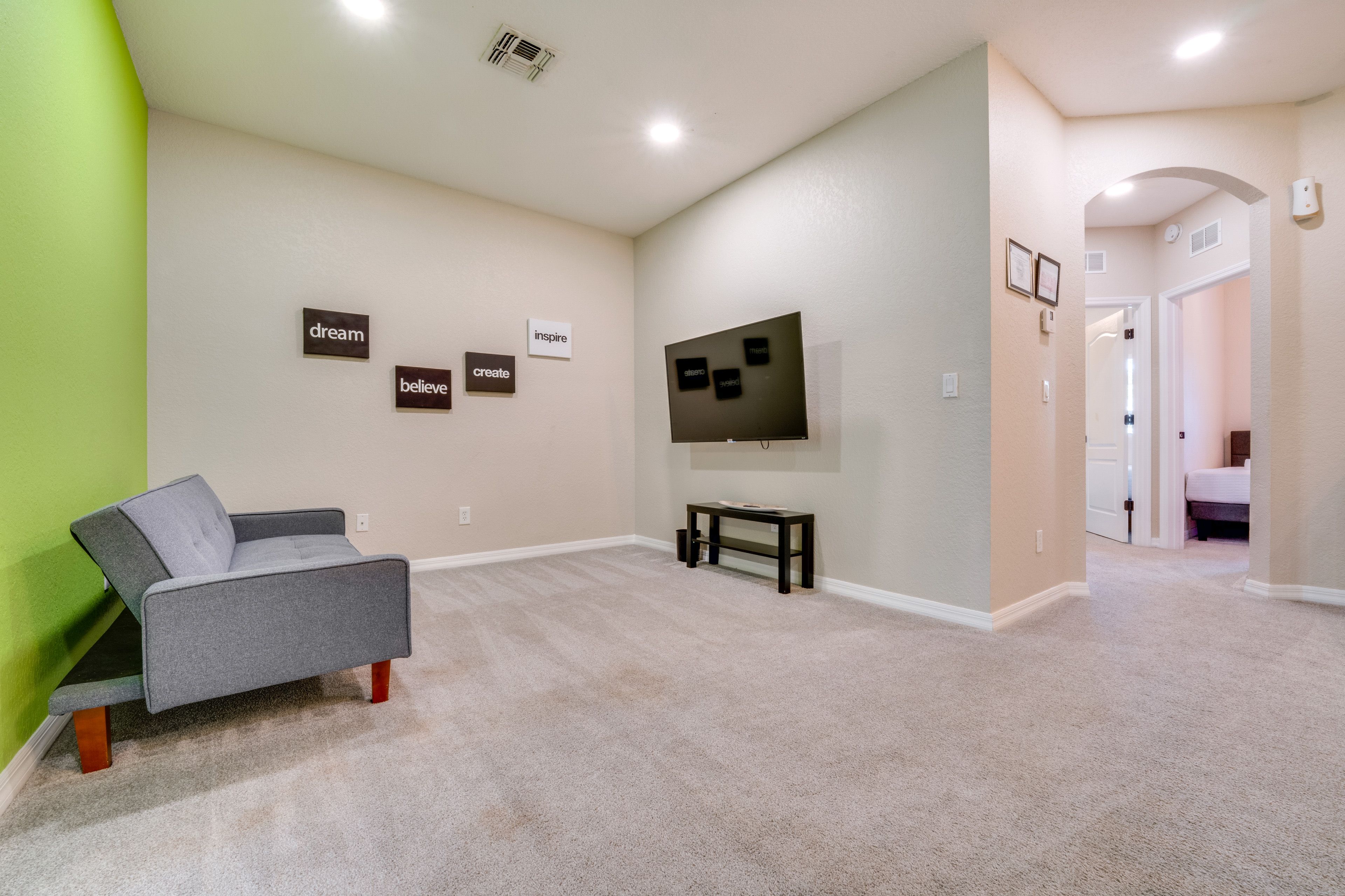 Loft | Futon | 2nd Floor | Smart TV