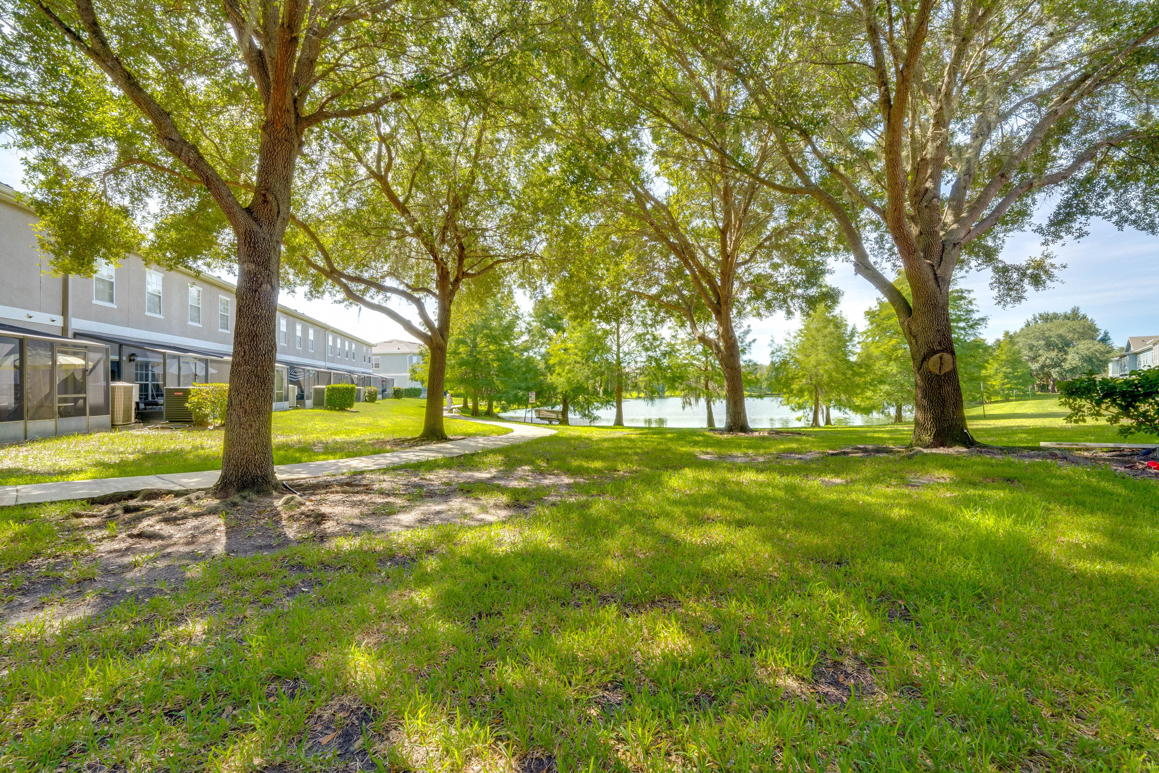 Coral Cay Resort | Community Amenities