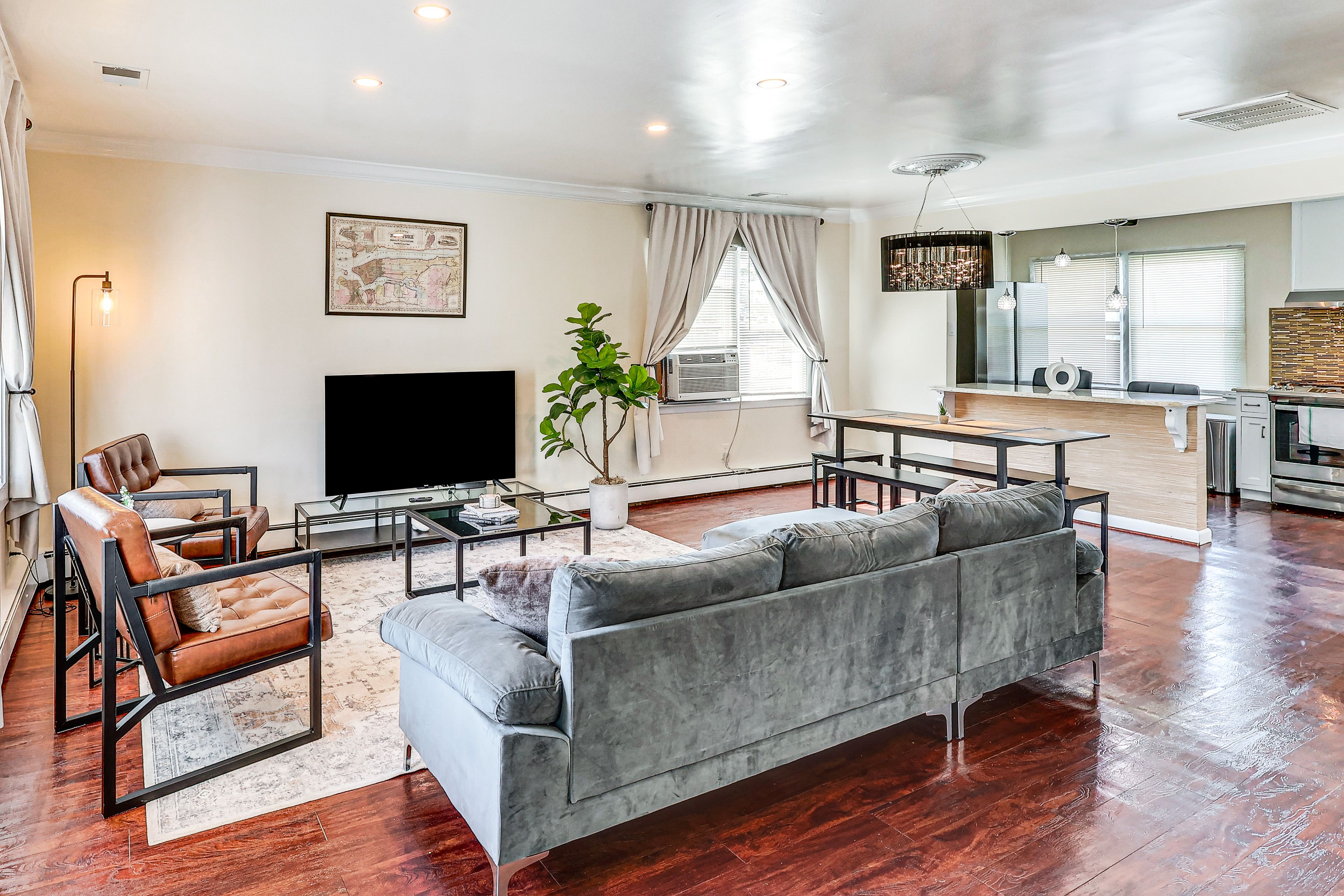 Living Room | Central Heat | Lower Level