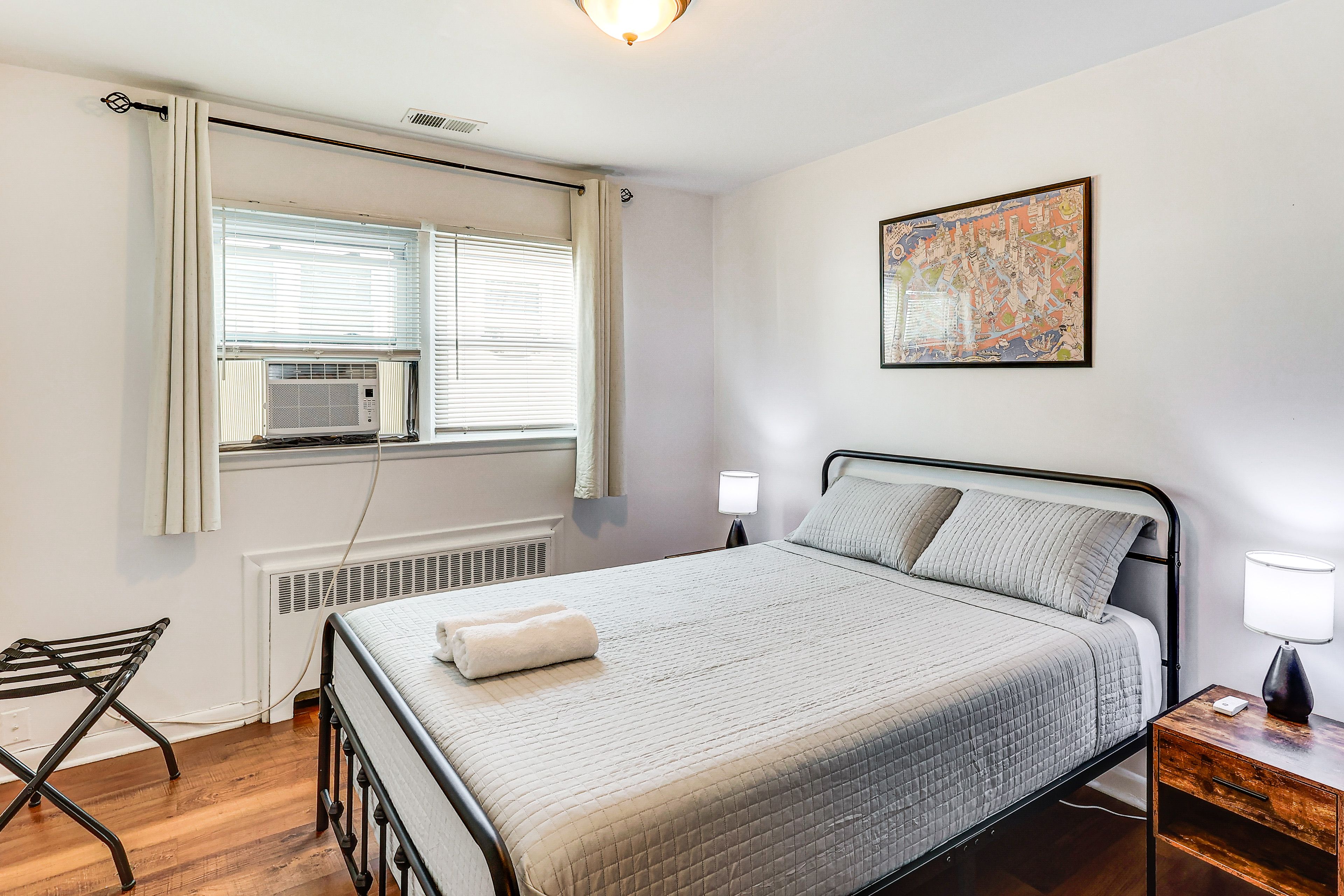 Bedroom 3 | Queen Bed | Upper Level