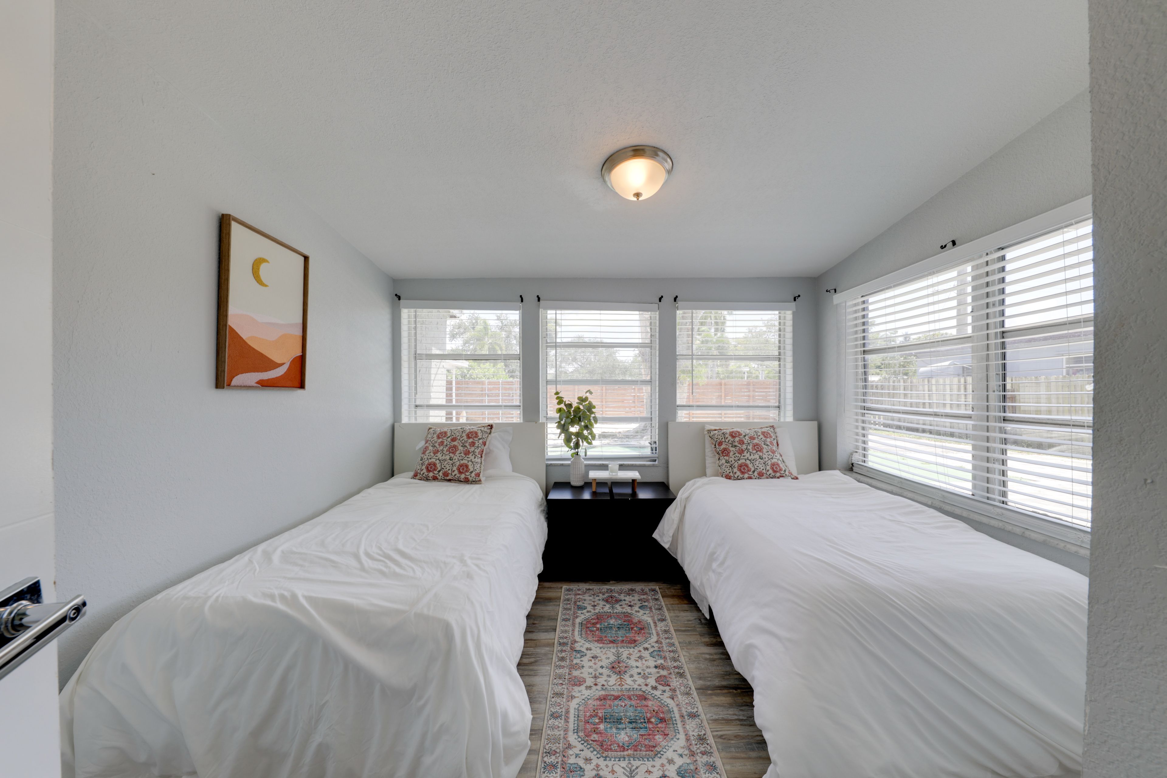 Bedroom 2 | 2 Twin Beds