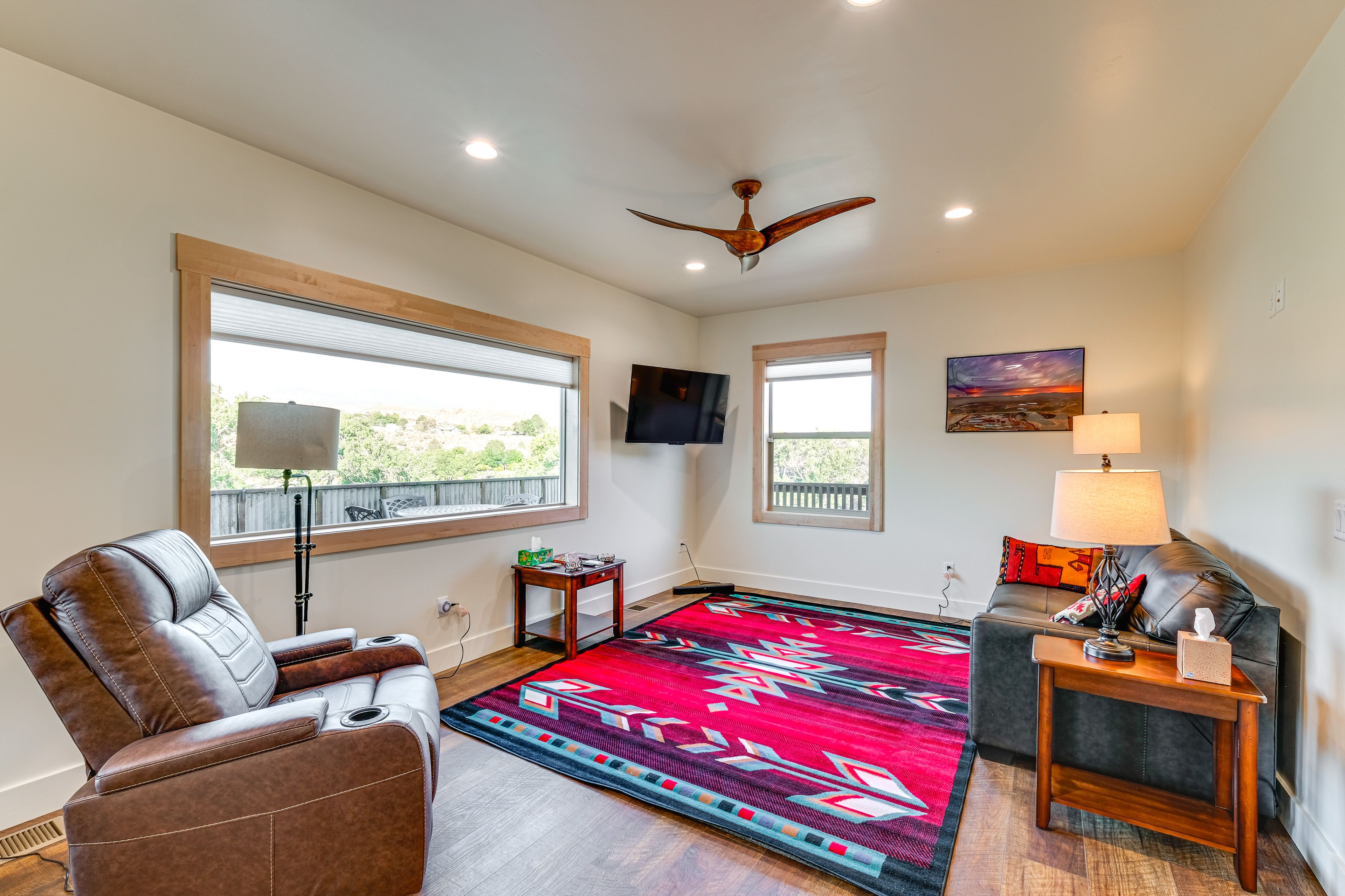 Living Space | Free WiFi | Central A/C & Heating | Smart TV