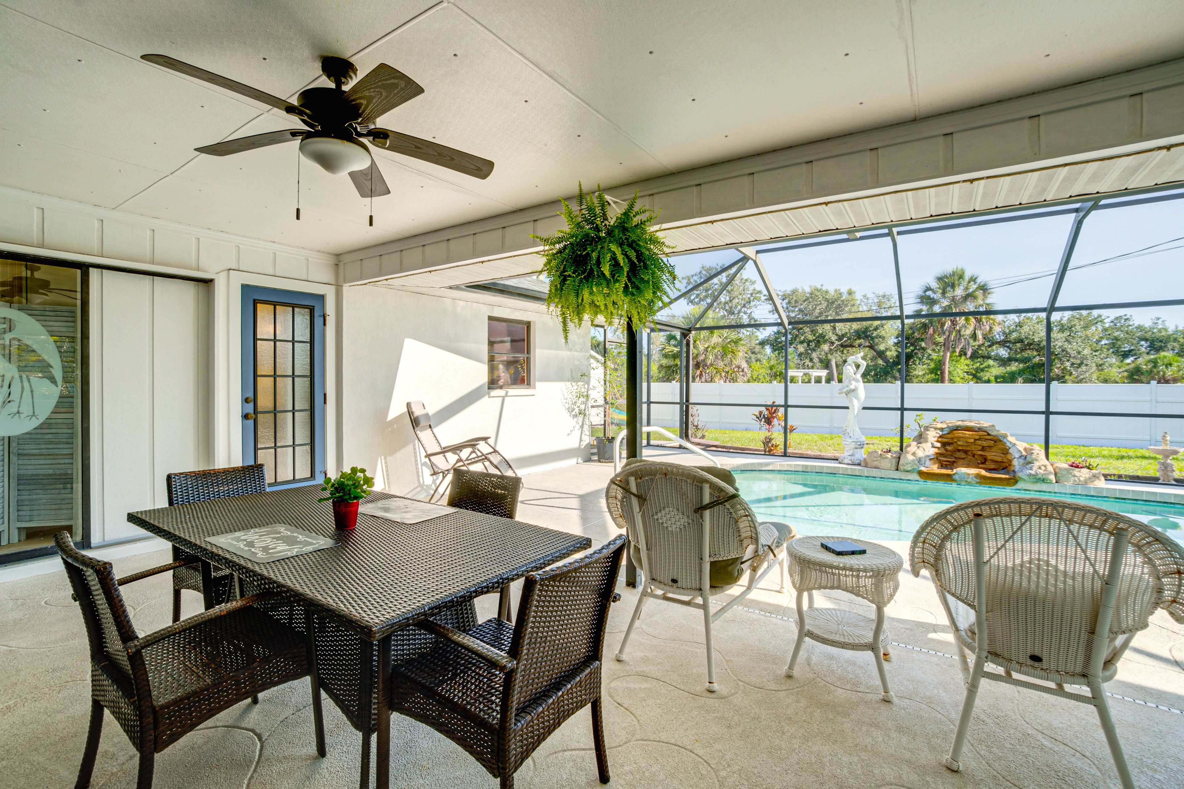 House Exterior | Furnished Lanai | Dining Area | Electric Grill
