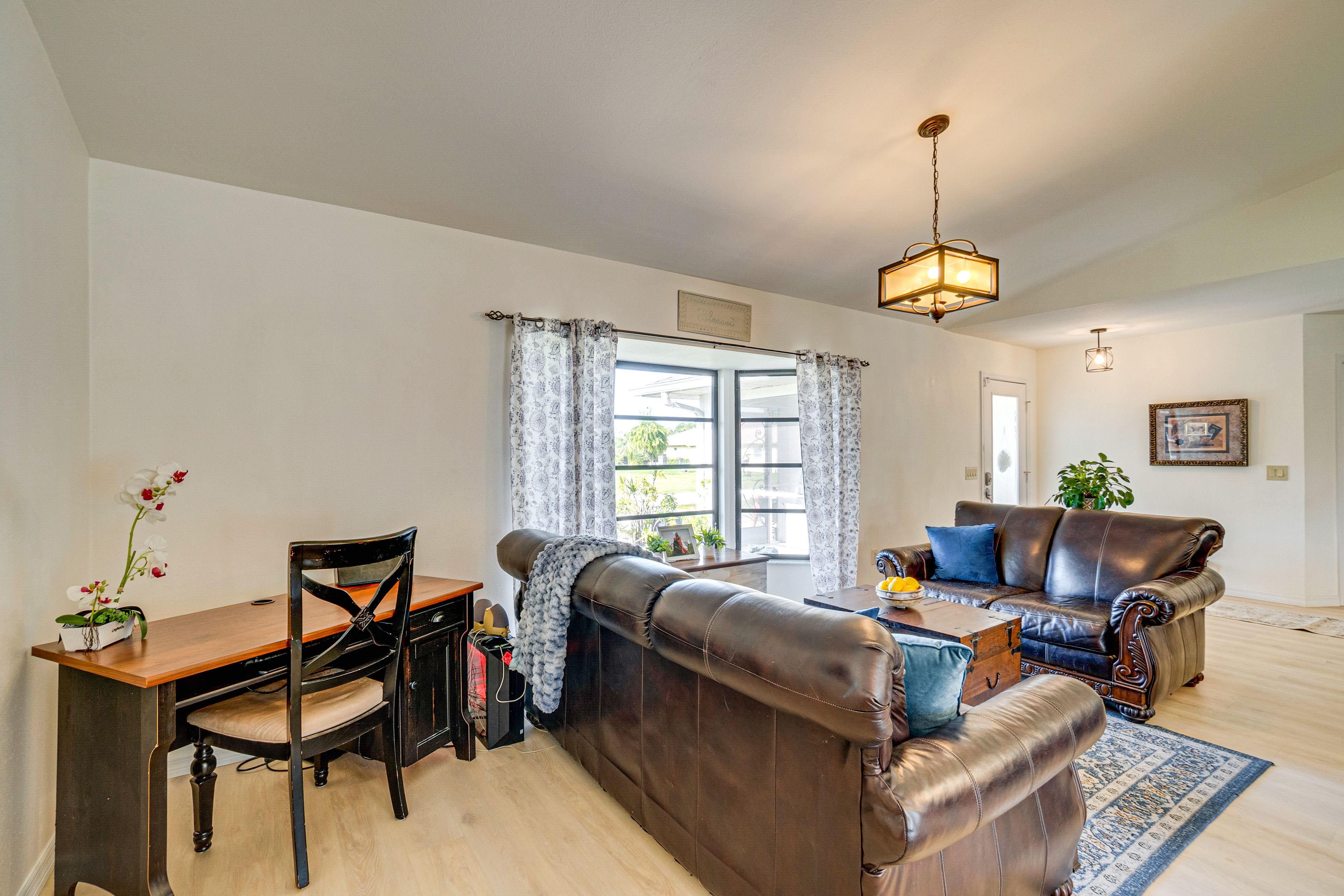 Seating Area | Desk | Free WiFi | Board Games