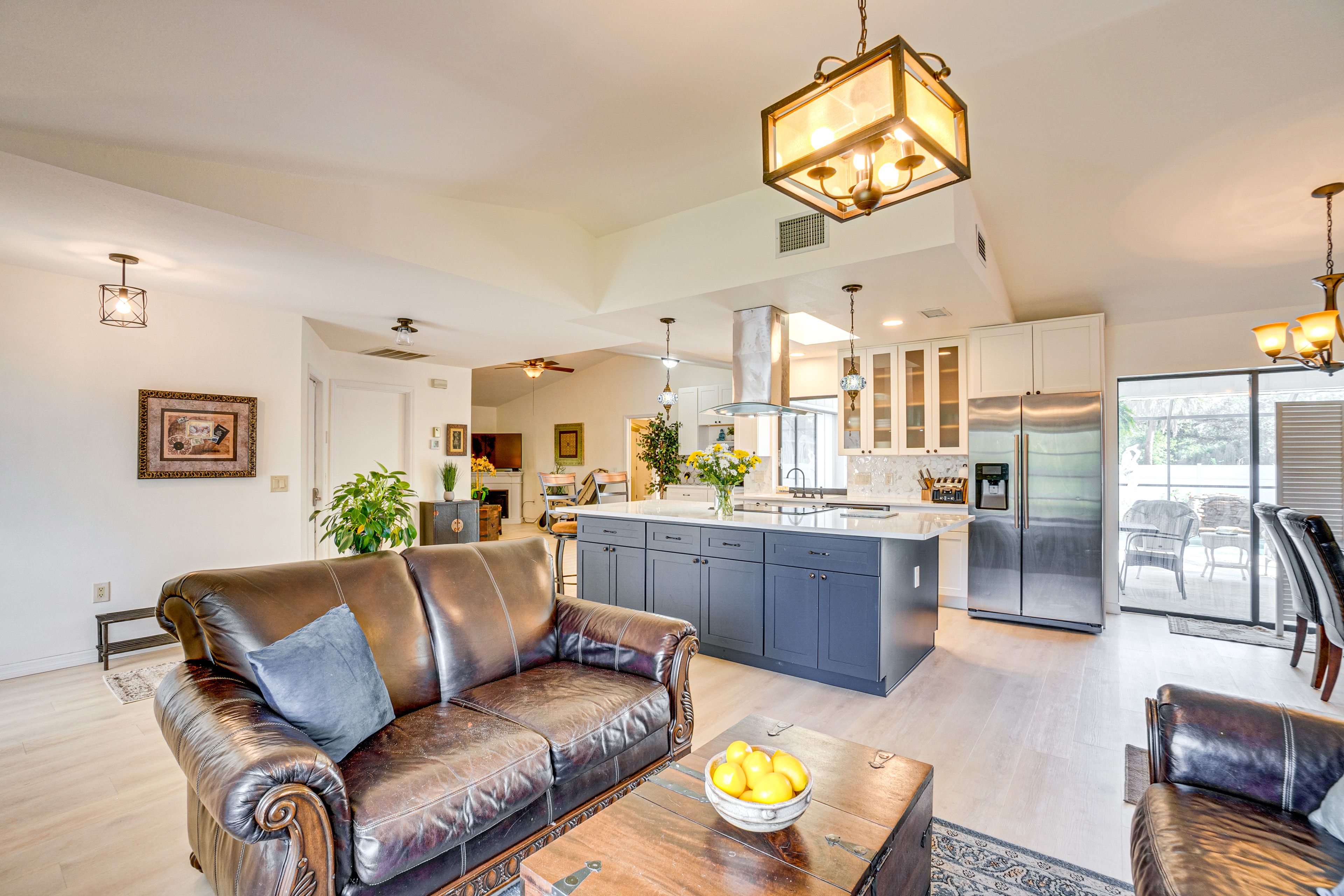 Seating Area | Kitchen