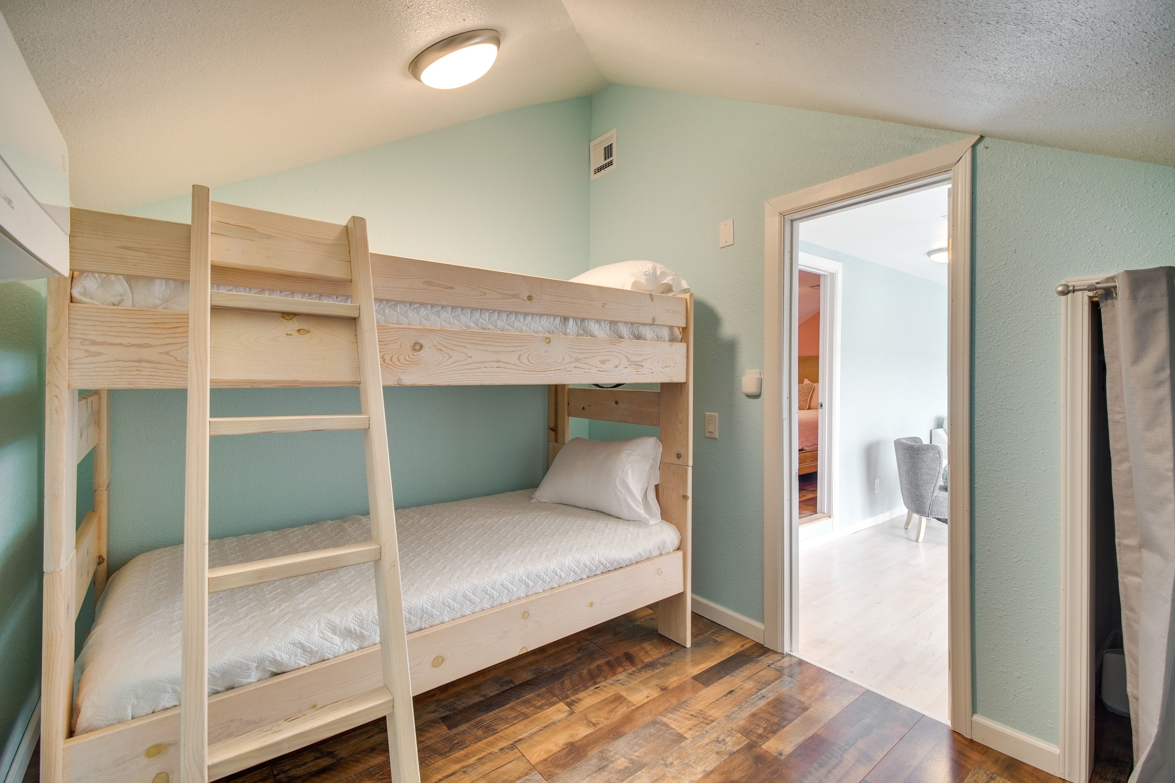 Bedroom 8 | Twin Bunk Bed | 3rd Floor