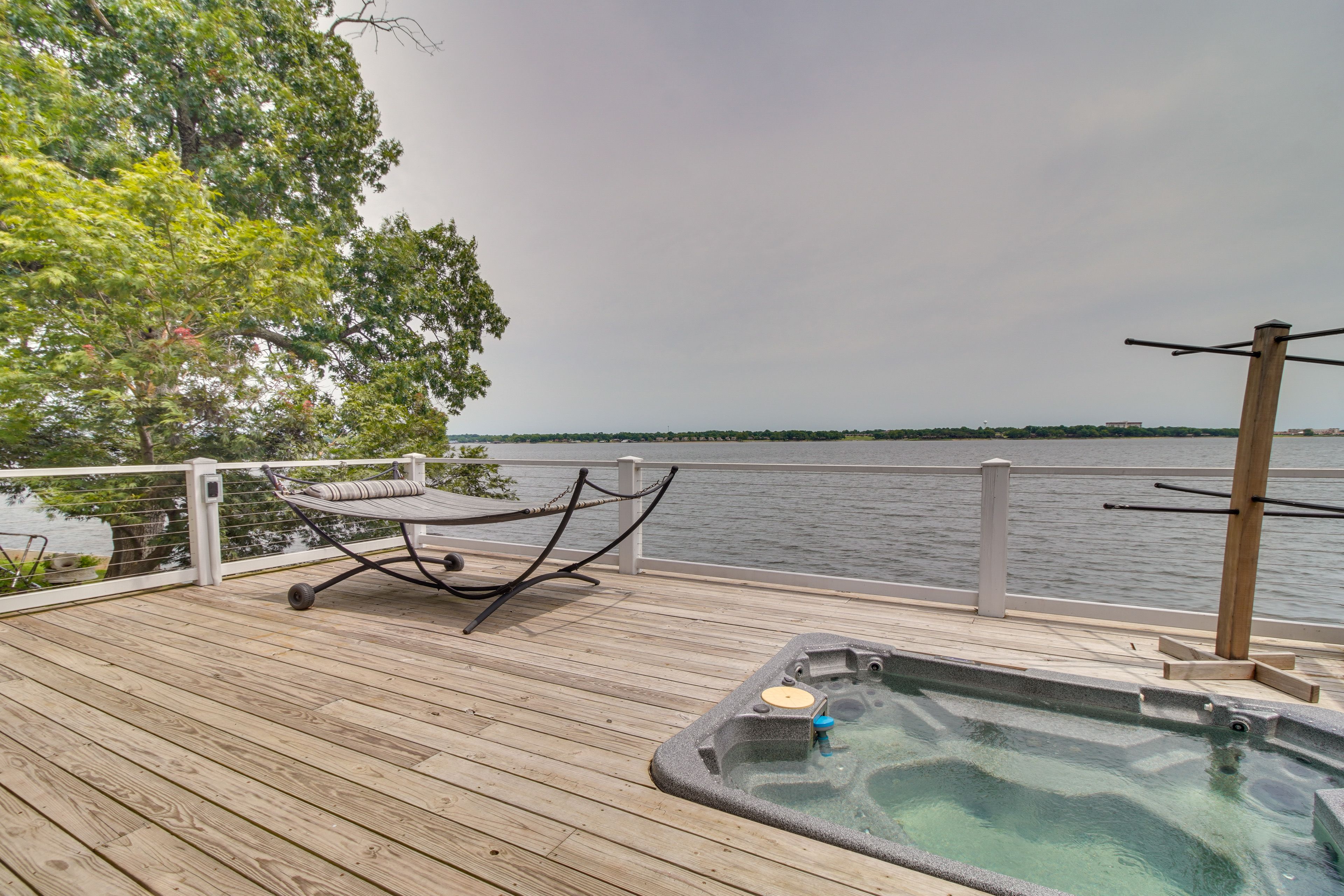 Lower Deck | Hot Tub | Hammock