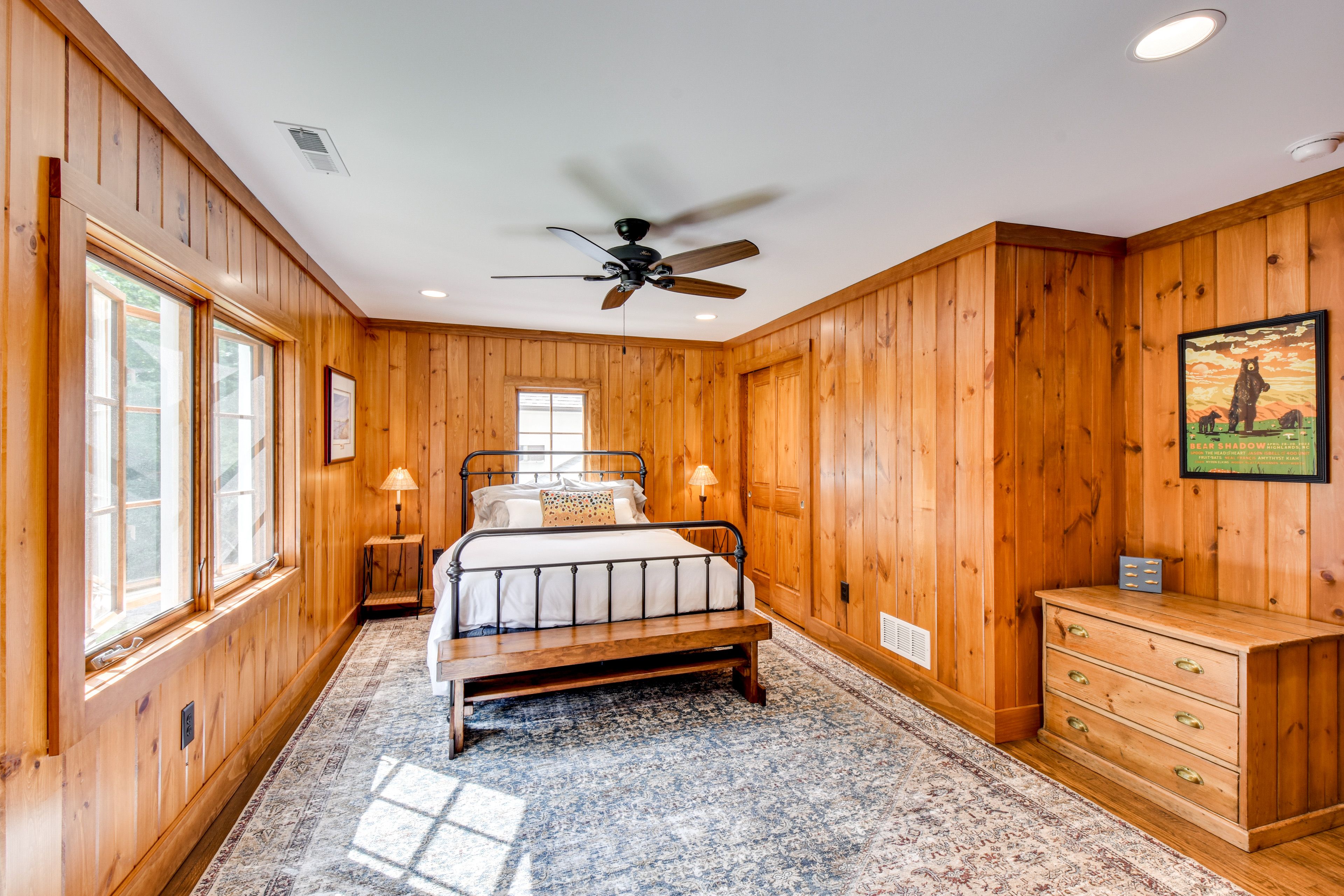 Bedroom 4 | Queen Bed | 2nd Floor