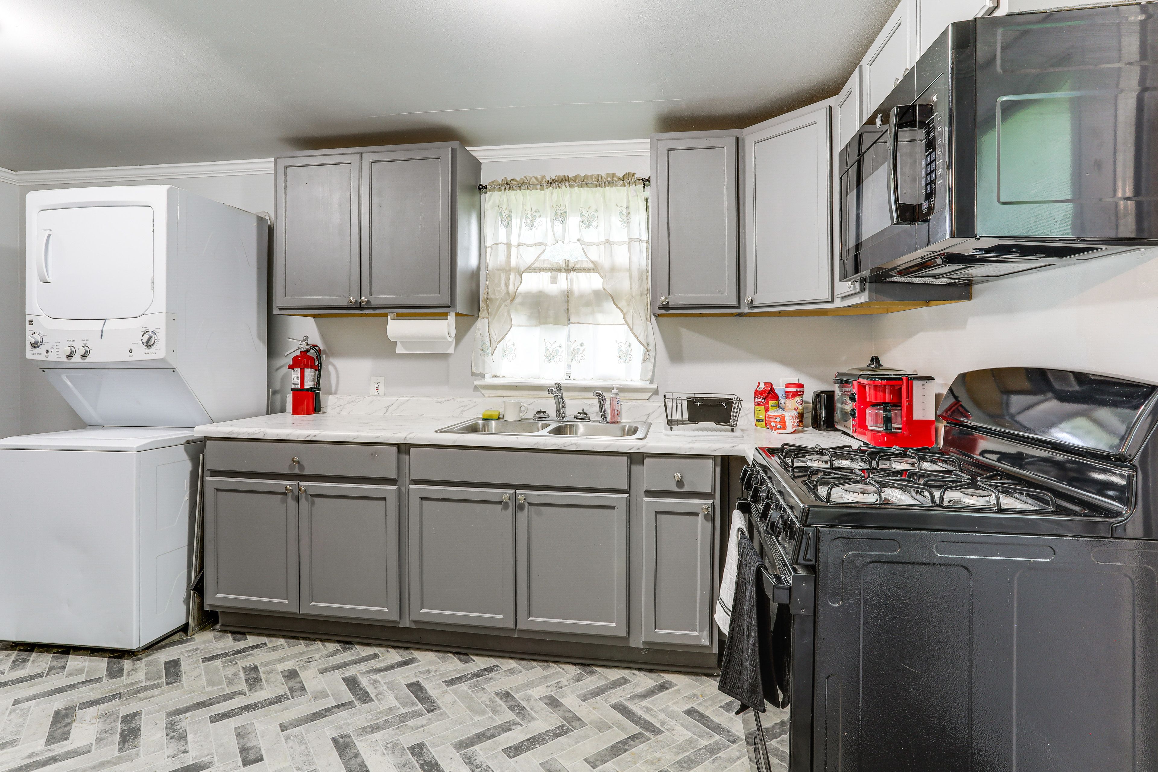 Kitchen | Drip Coffee Maker | Cooking Basics | Washer & Dryer