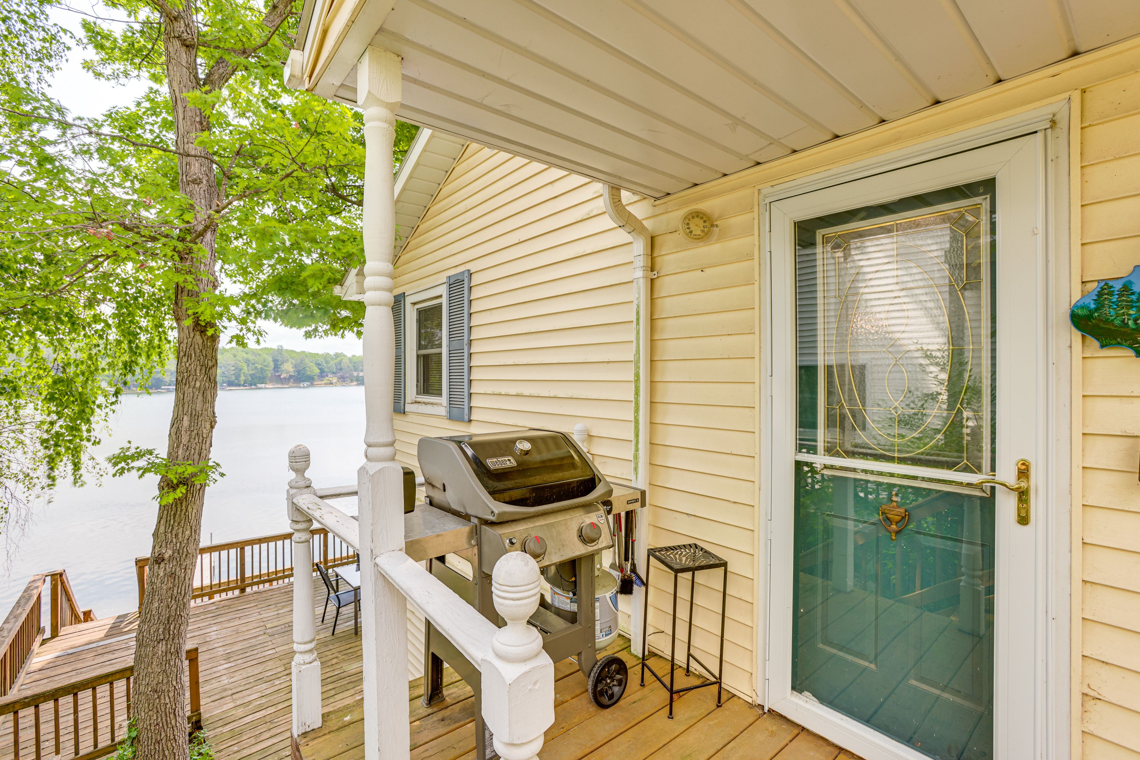 Main Entrance | Gas Grill