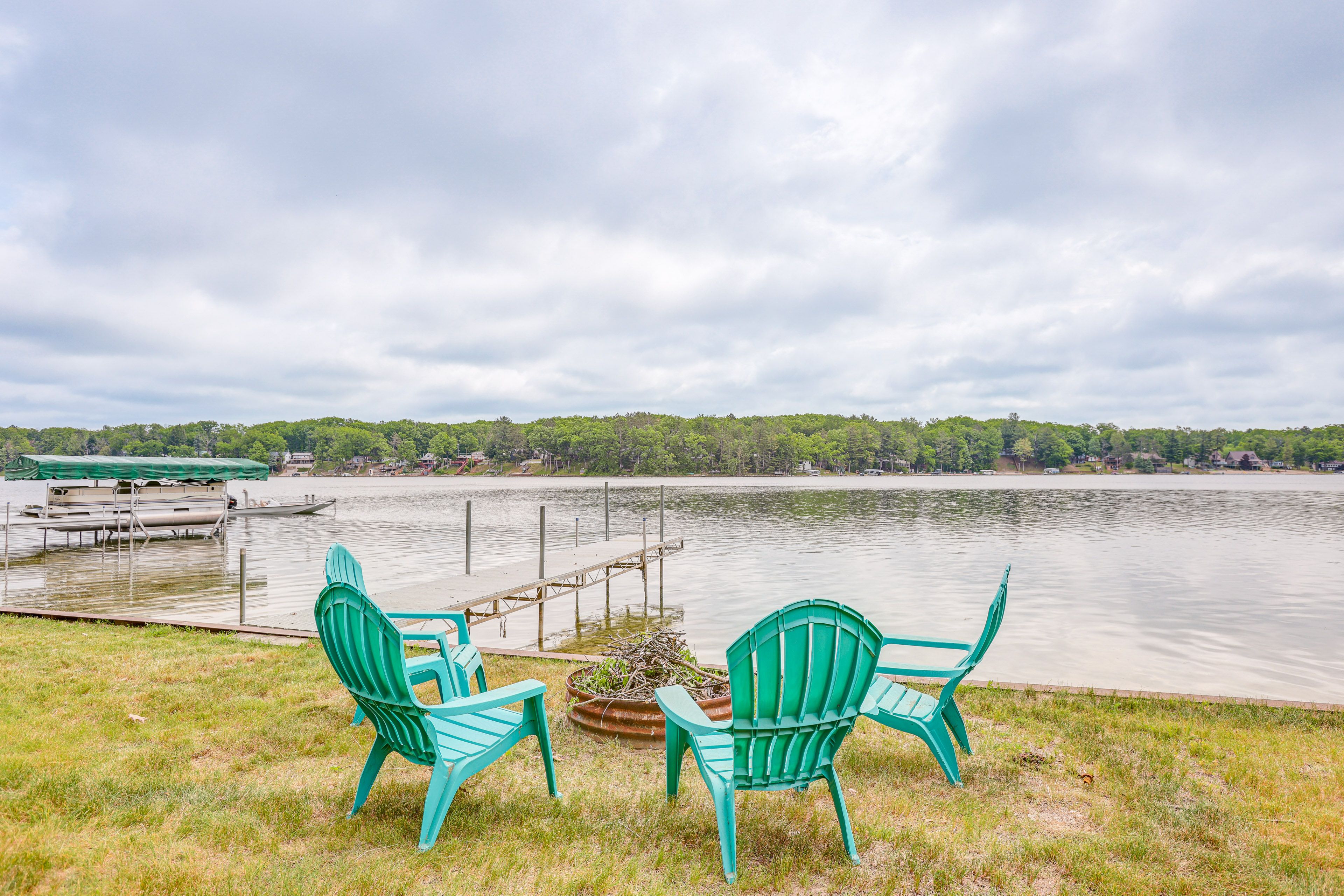 Budd Lake Access | Private Dock | Wood-Burning Fire Pit