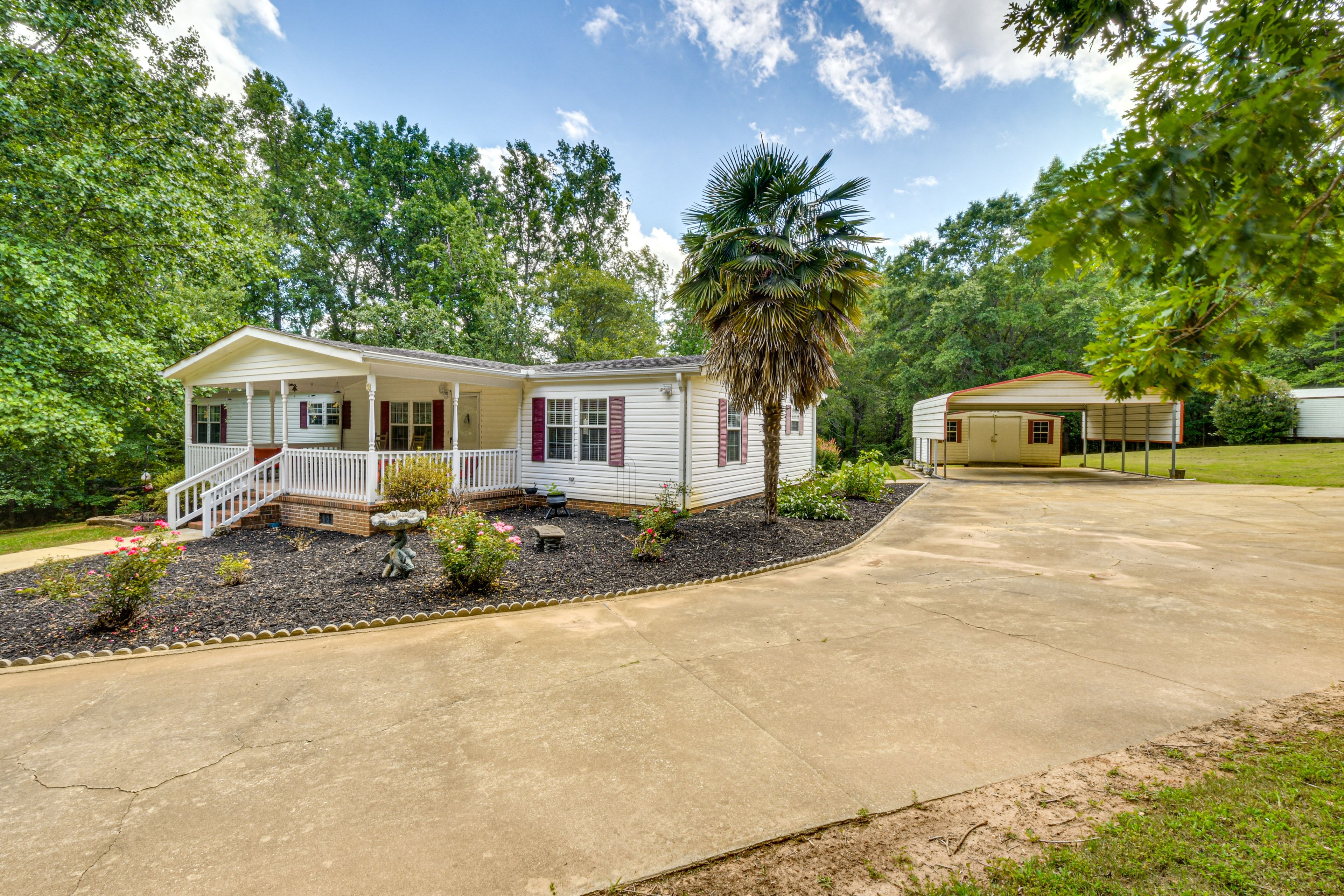 Parking | Carport (2 Vehicles) | Driveway (3 Vehicles)