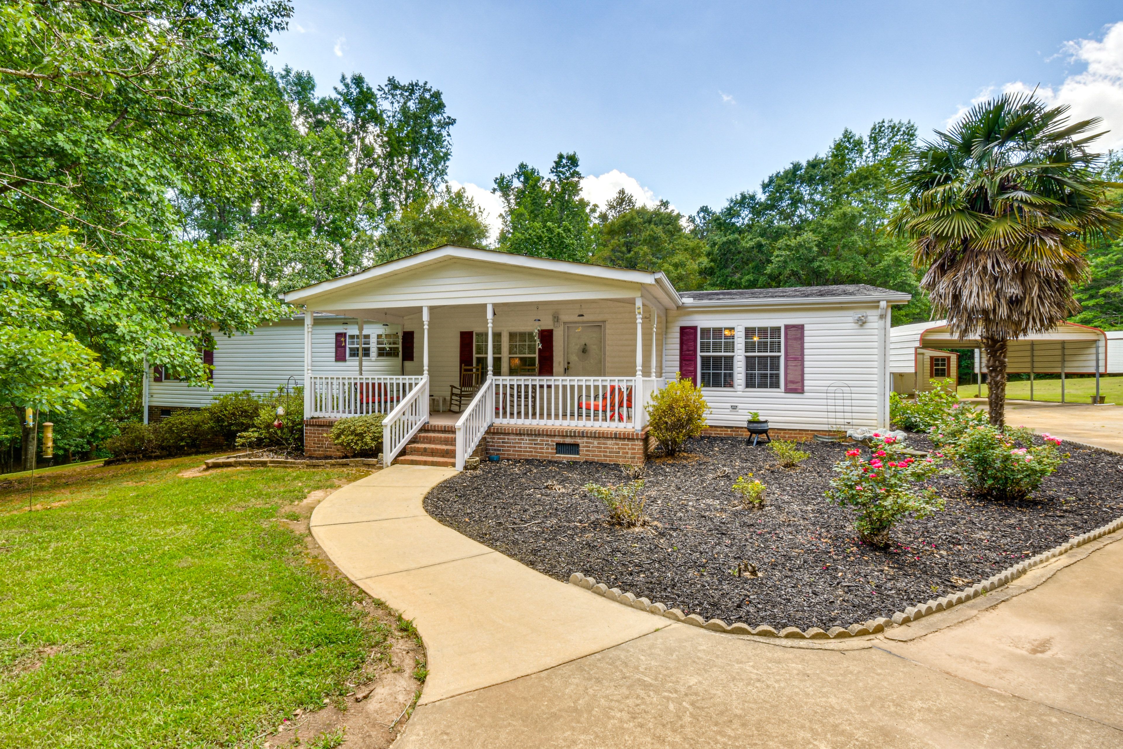 Pelzer Vacation Rental | 3BR | 2BA | Stairs Required | 1,792 Sq Ft