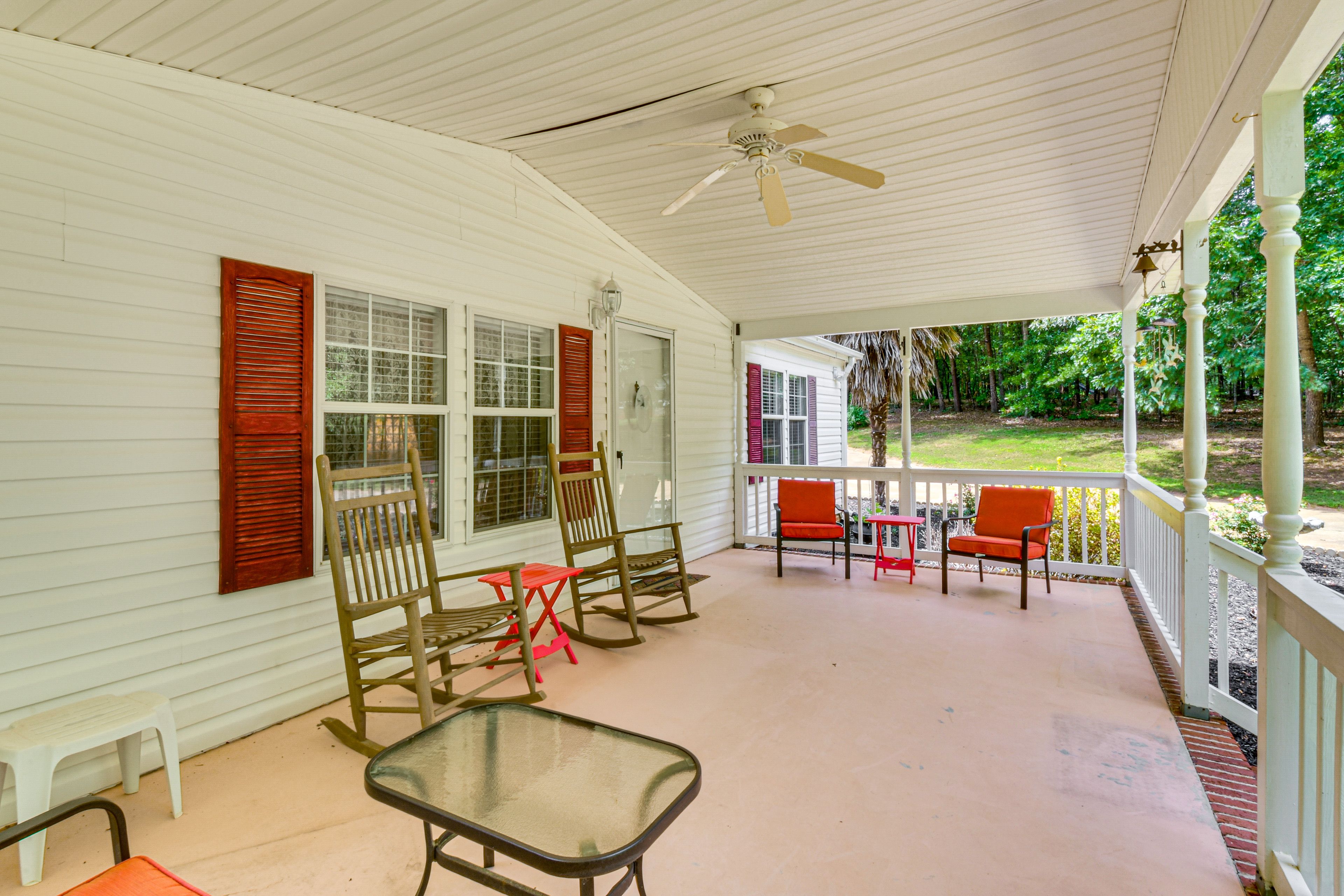 Front Porch | Seating | Dining Area