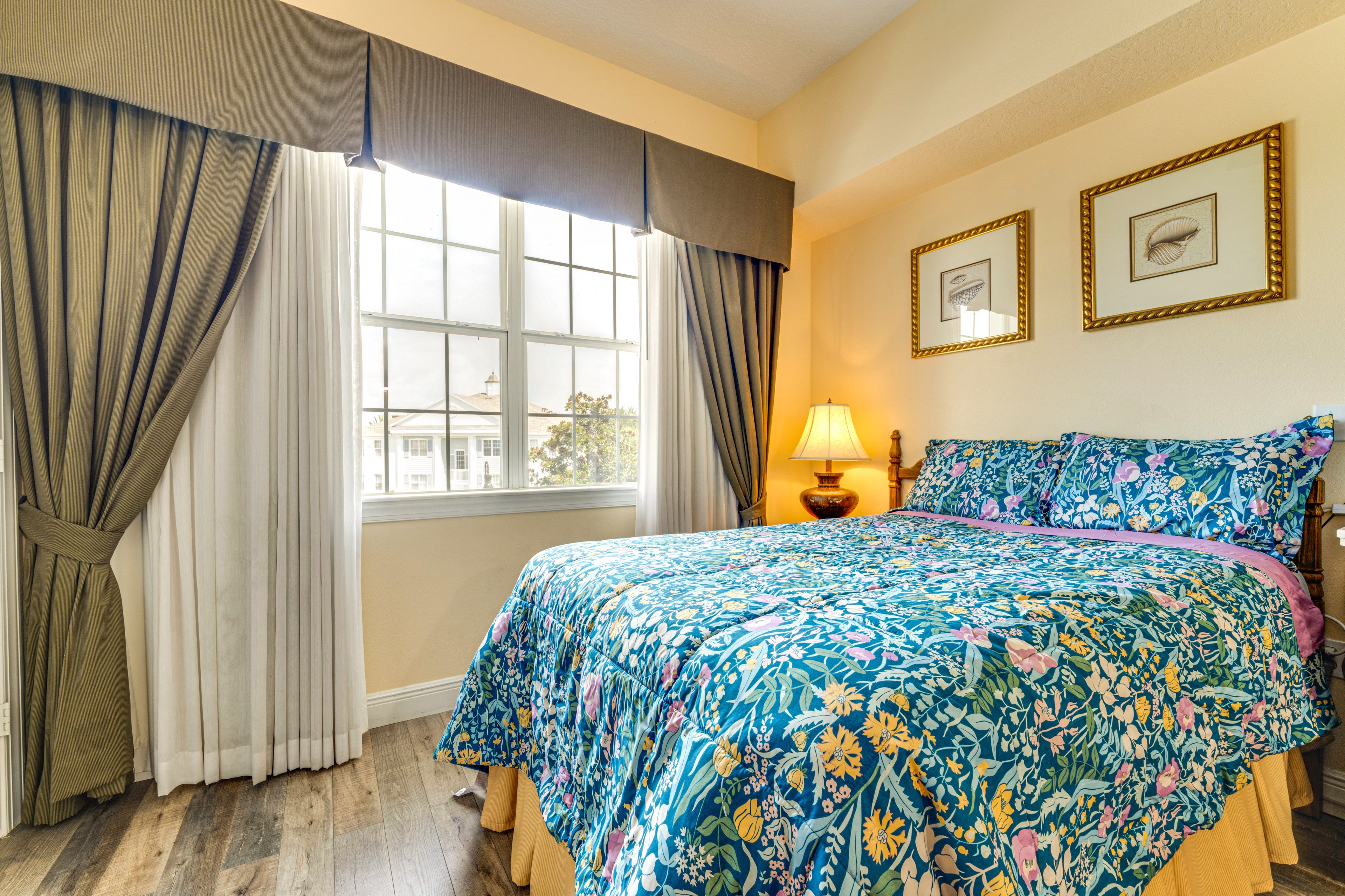 Bedroom 2 | Queen Bed | Linens Provided