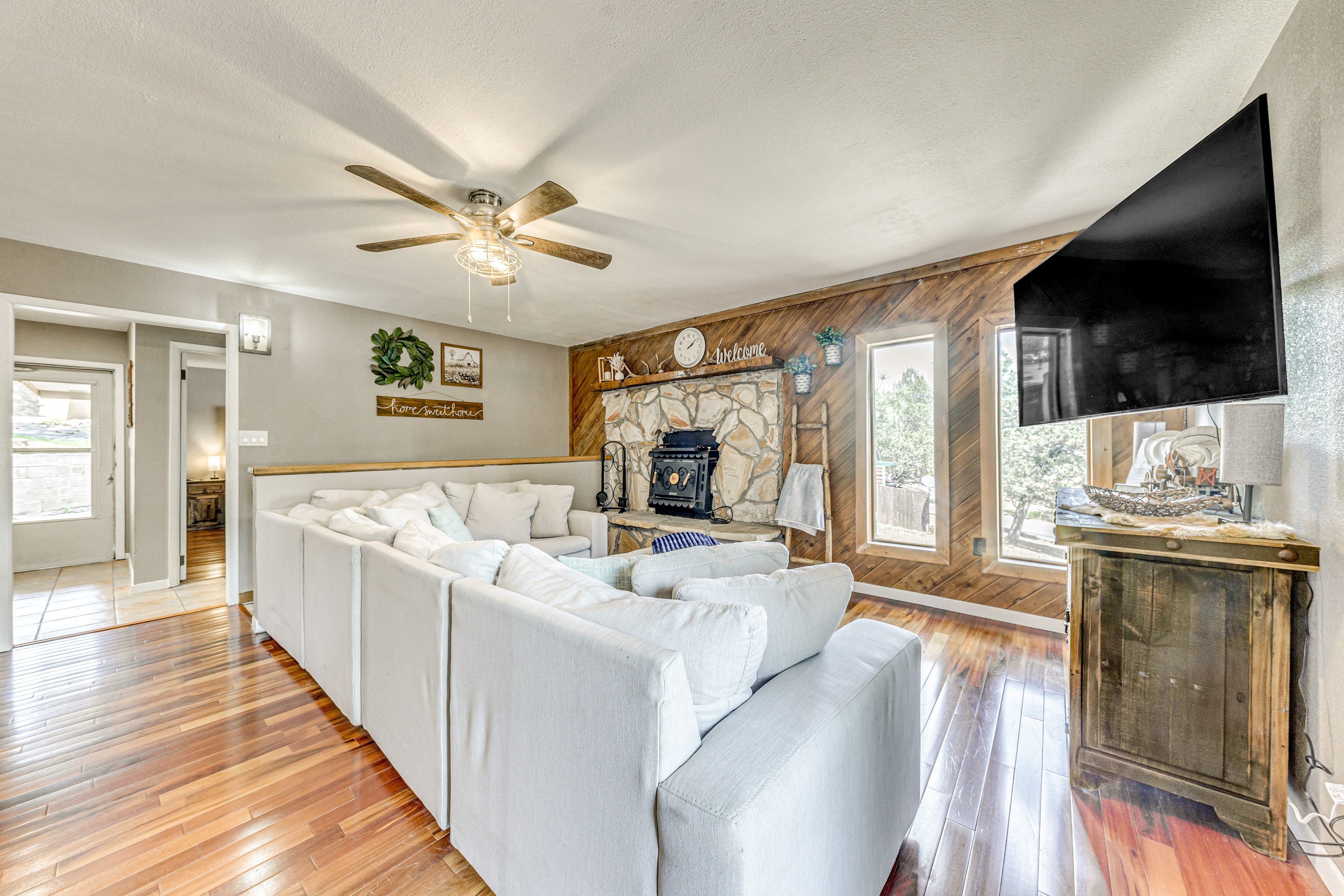 Living Room | Smart TV | Free WiFi | Central Heat & A/C | Main Level