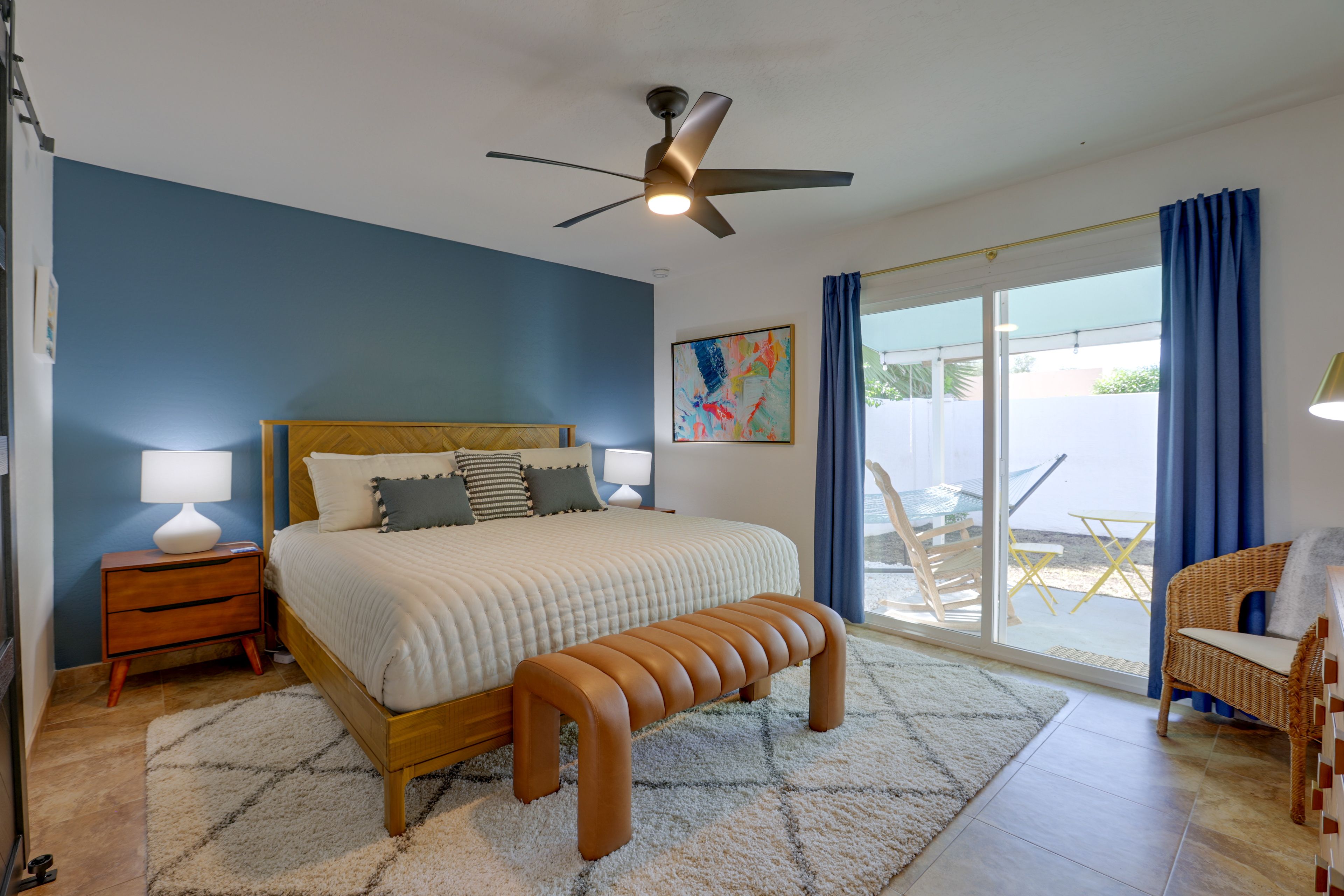 Bedroom 1 | King Bed