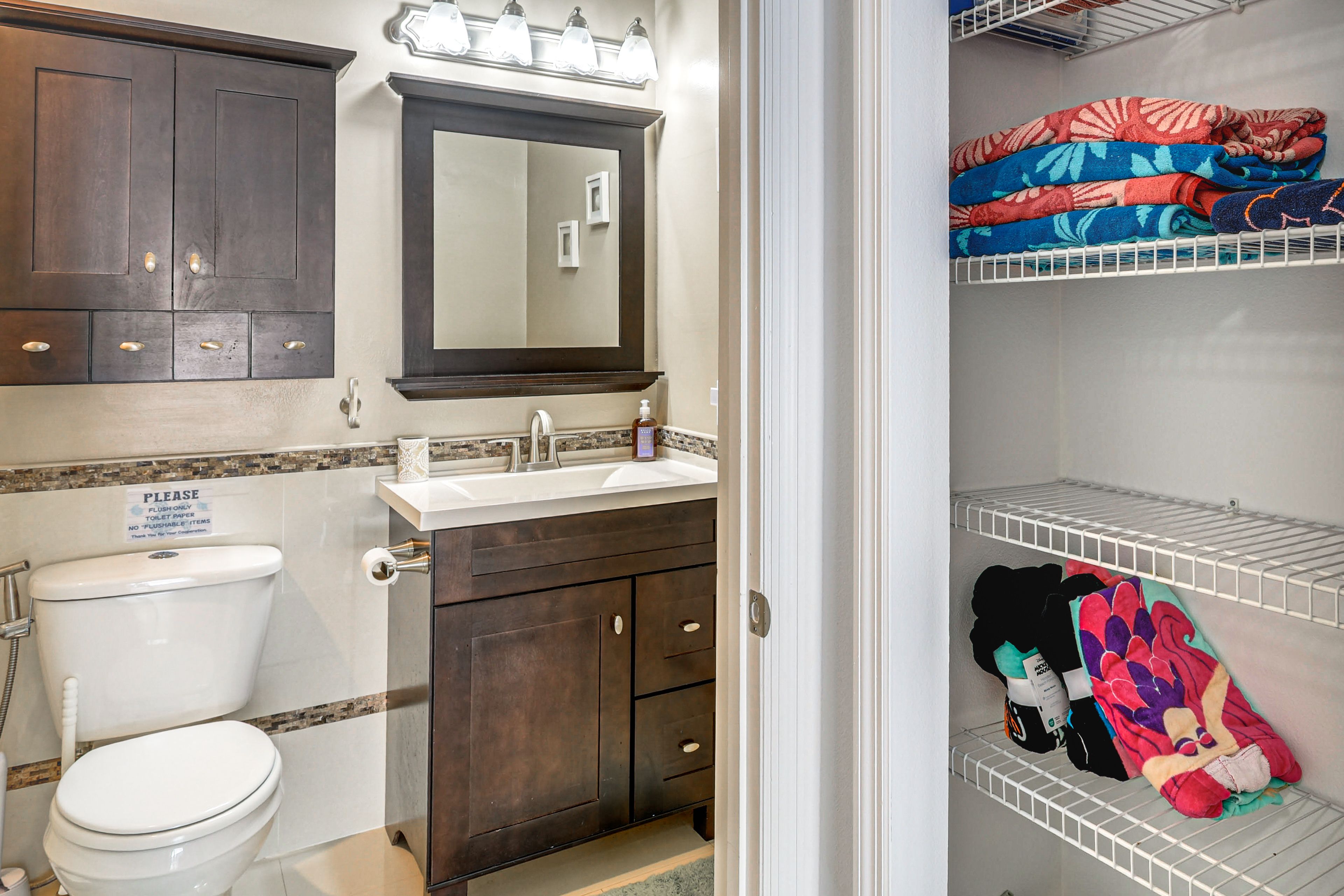 Bathroom | Towels Provided