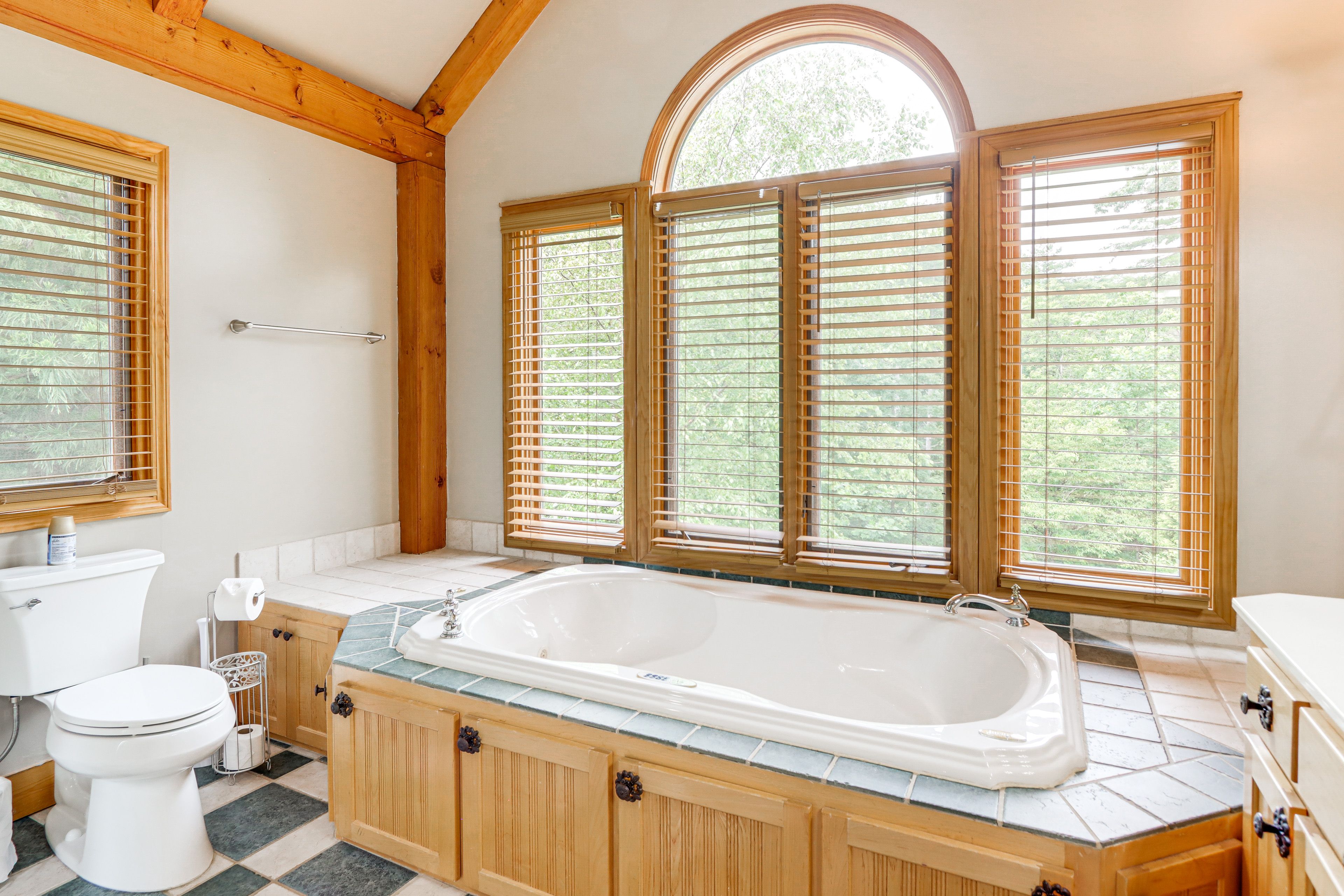 En-Suite Bathroom | 2nd Level