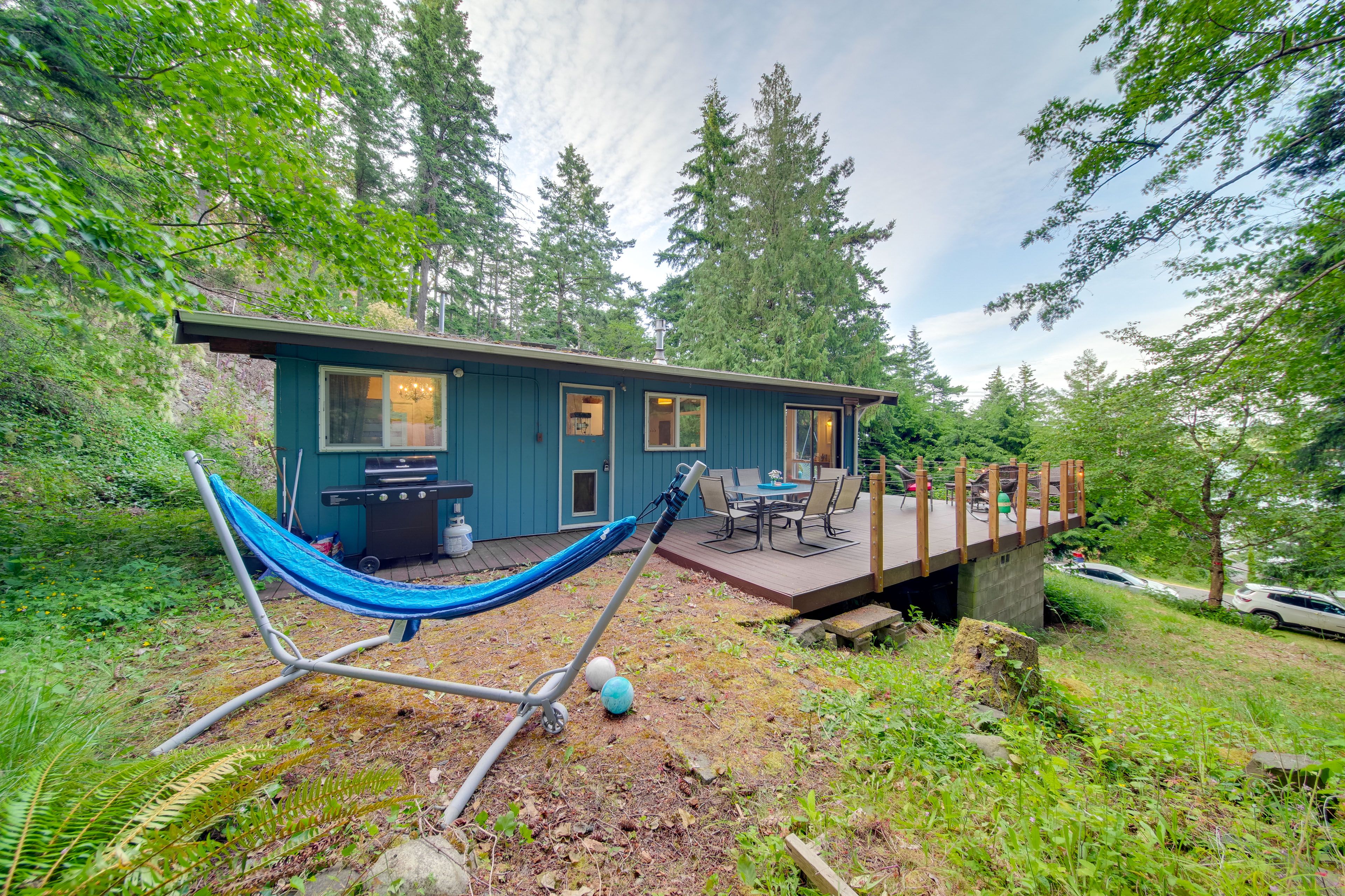 Private Deck | Gas Grill | Hammock