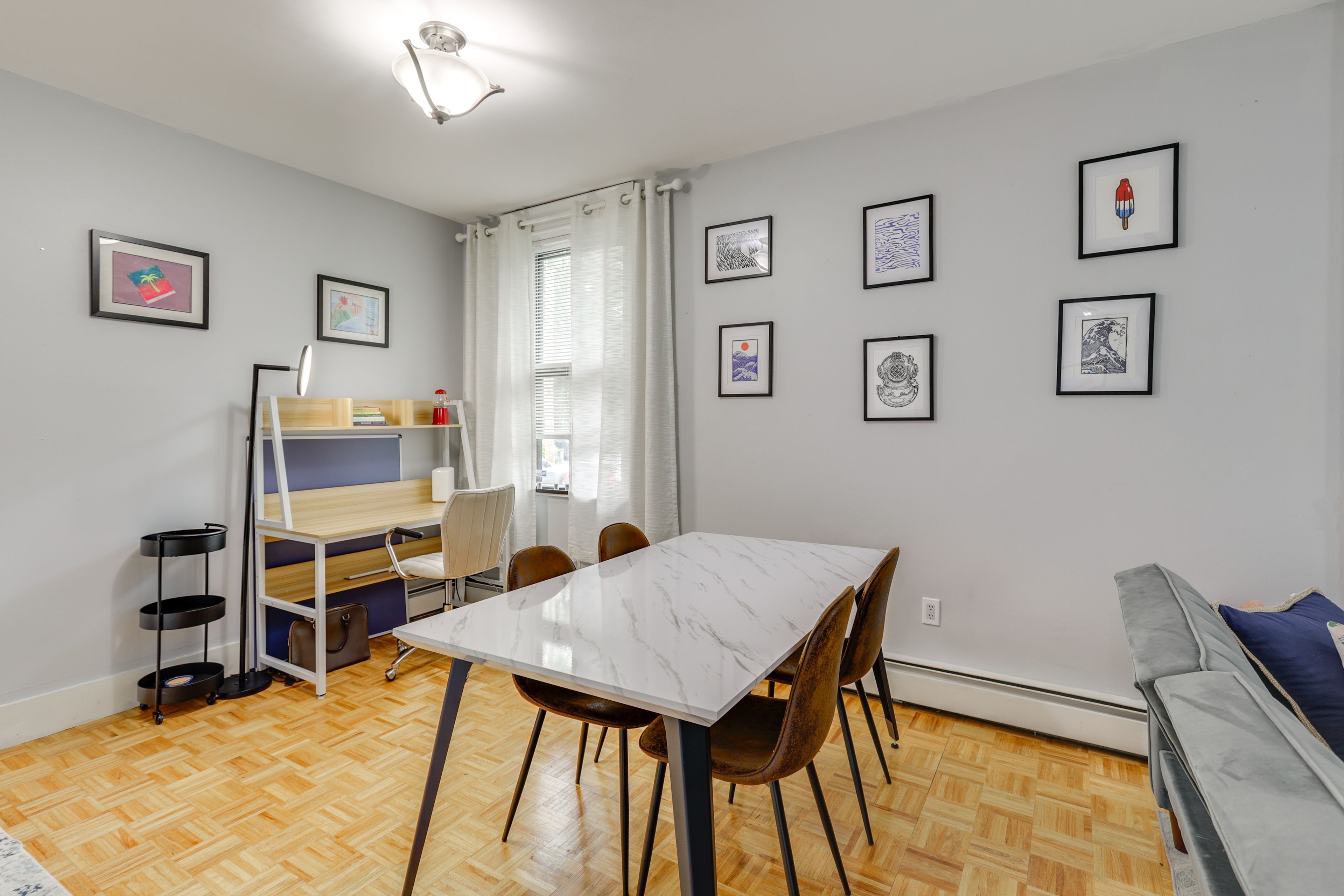 Dining Area | Workspace