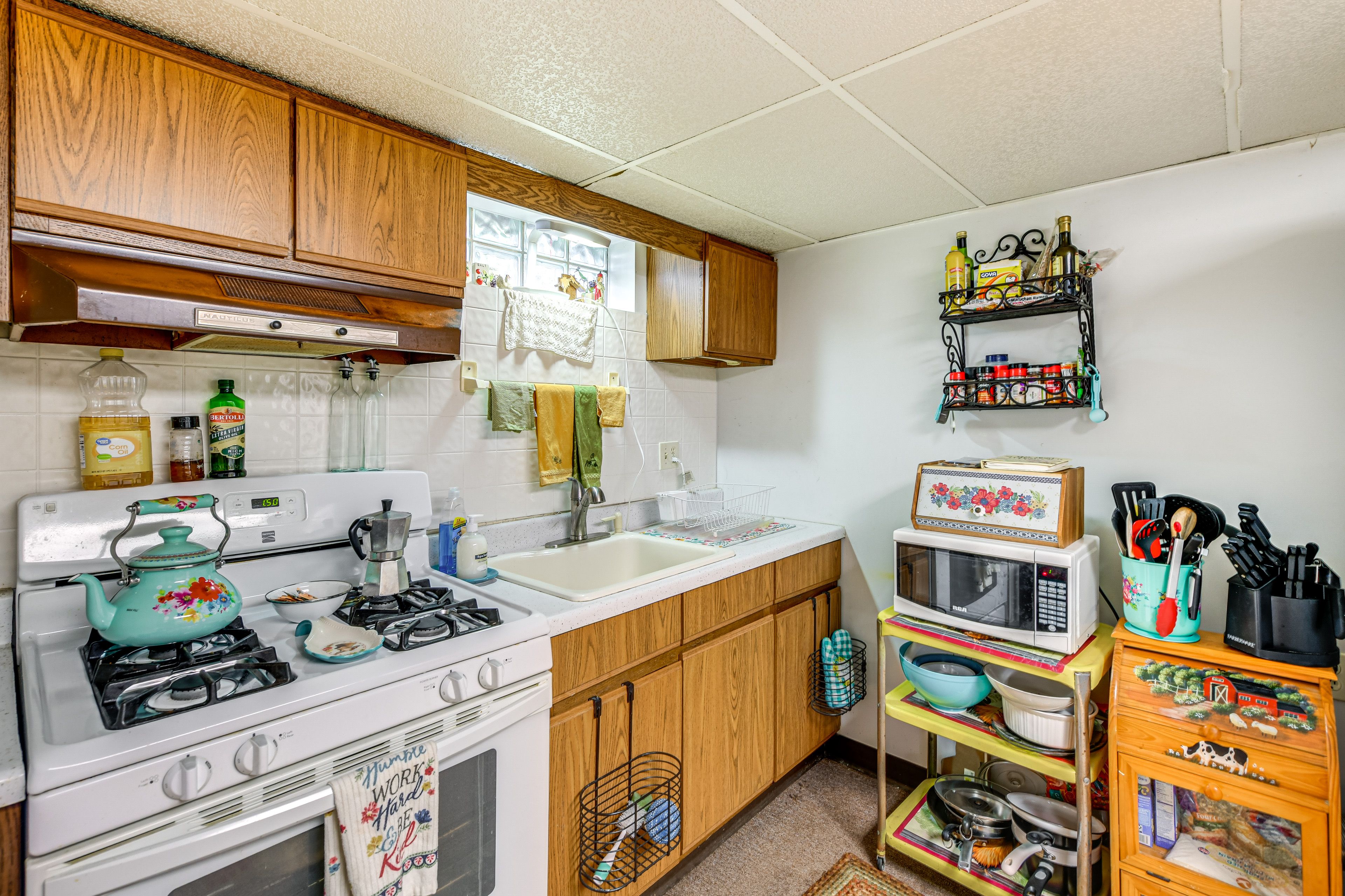 Kitchen | Single-Story Apartment | In-Unit Laundry
