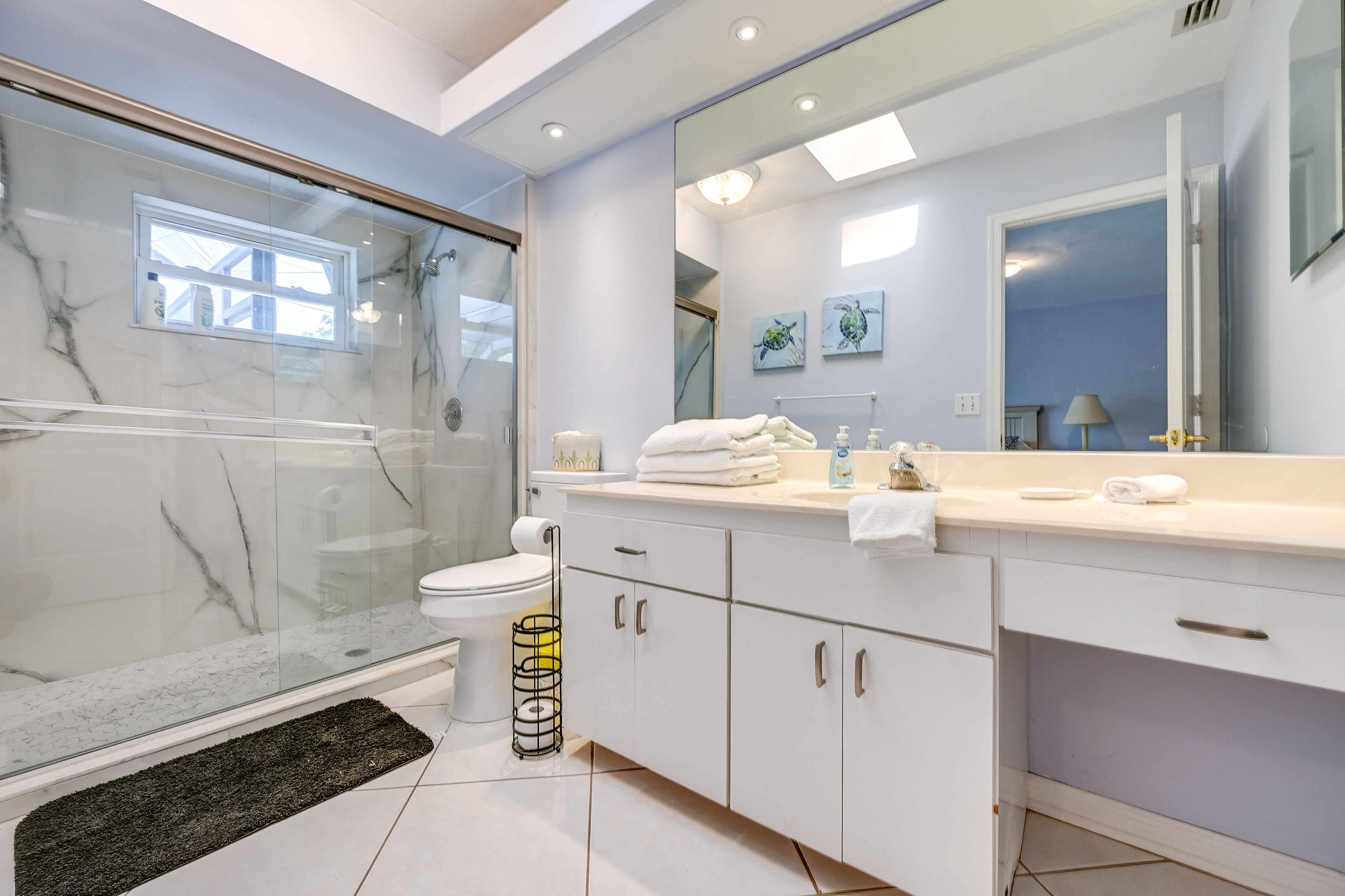 En-Suite Bathroom
