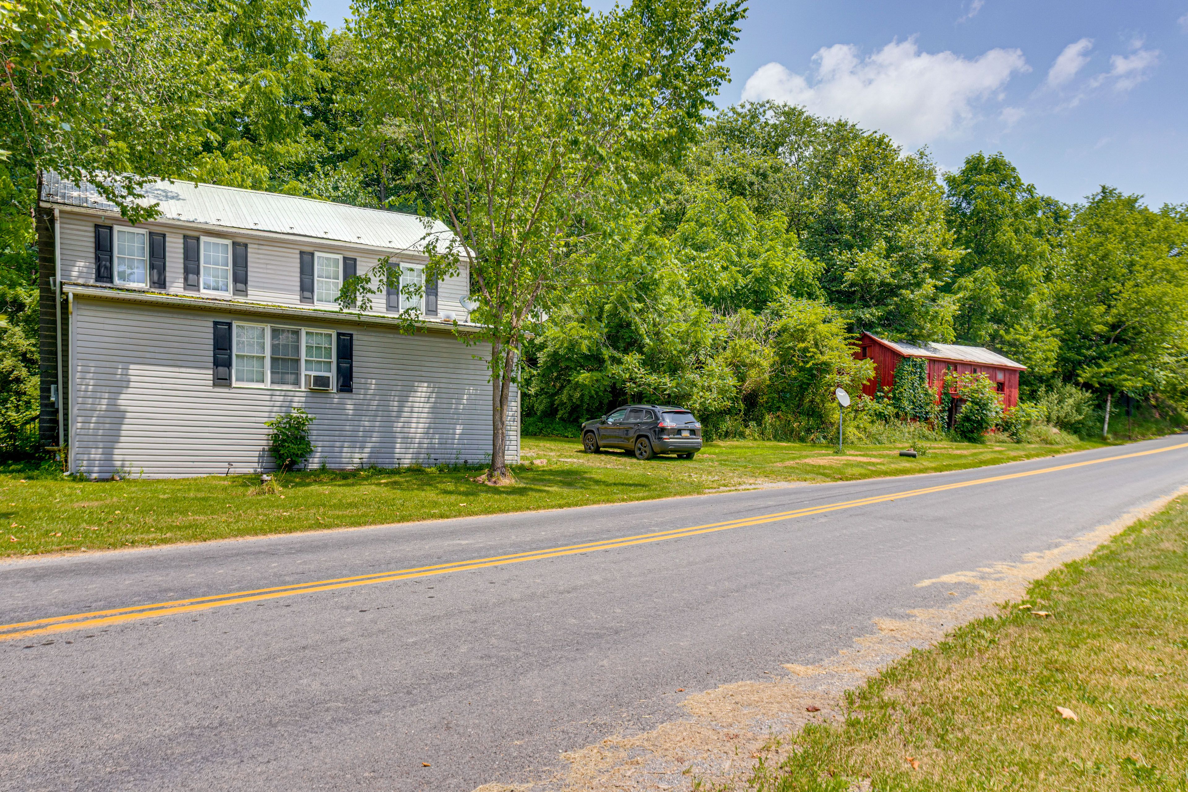 Parking | Shared Driveway (3 Vehicles) | Off-Site Parking | RV/Trailer Parking