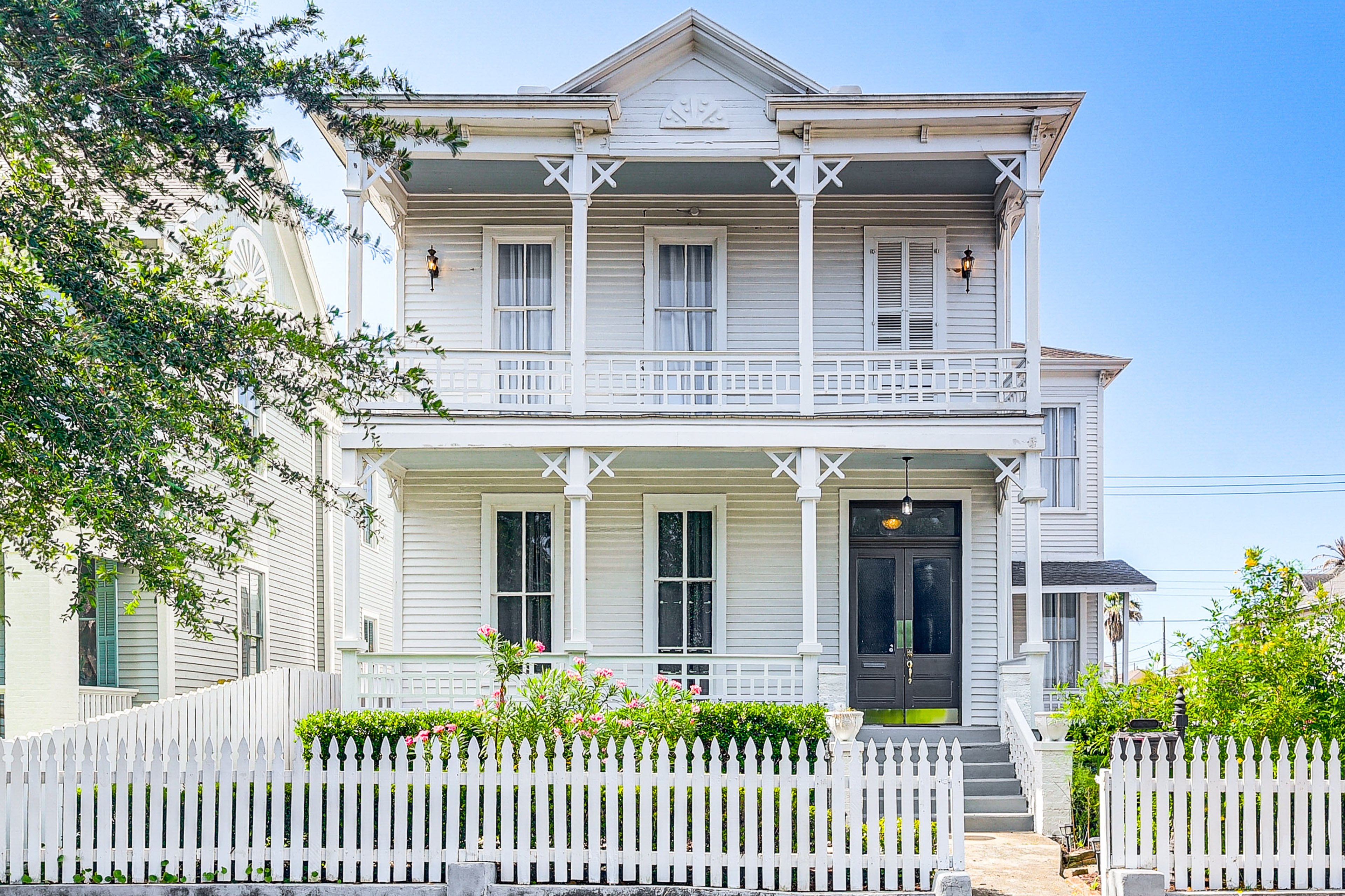 Galveston Vacation Rental | 2BR | 2BA | 1,000 Sq Ft | Stairs Required