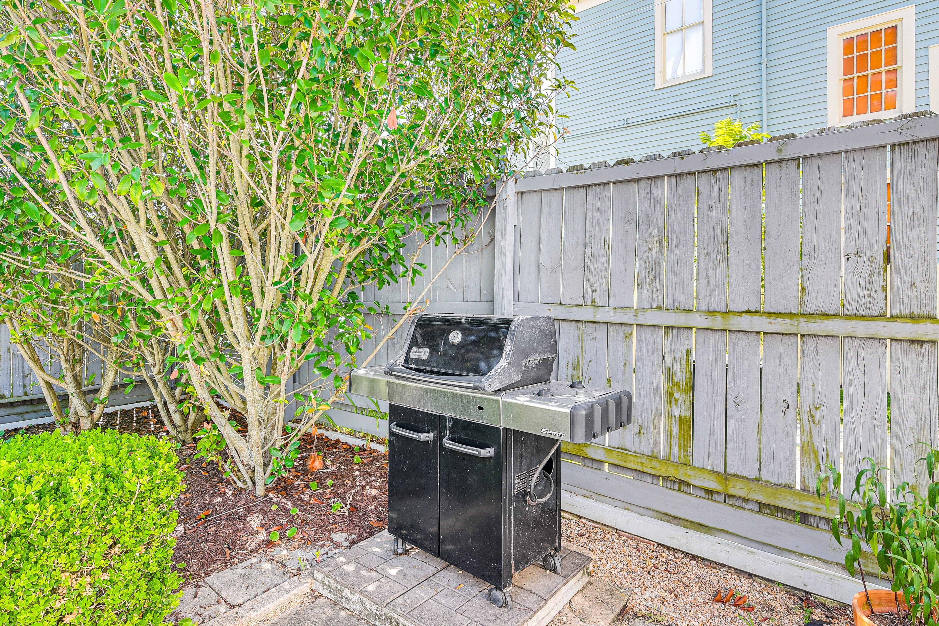 Shared Amenities | Gas Grill
