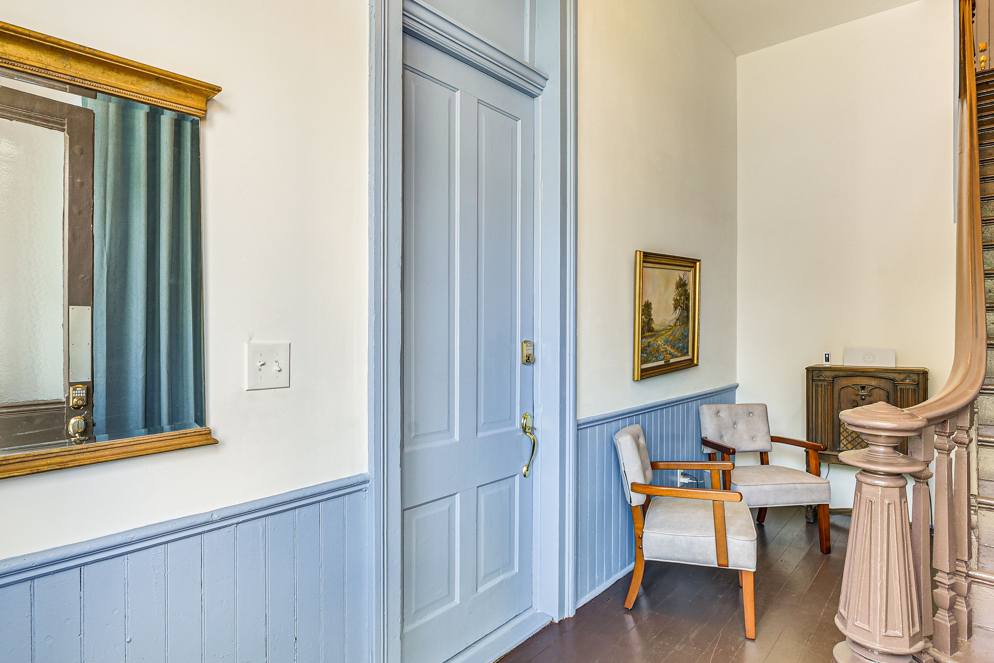 Unit Entrance