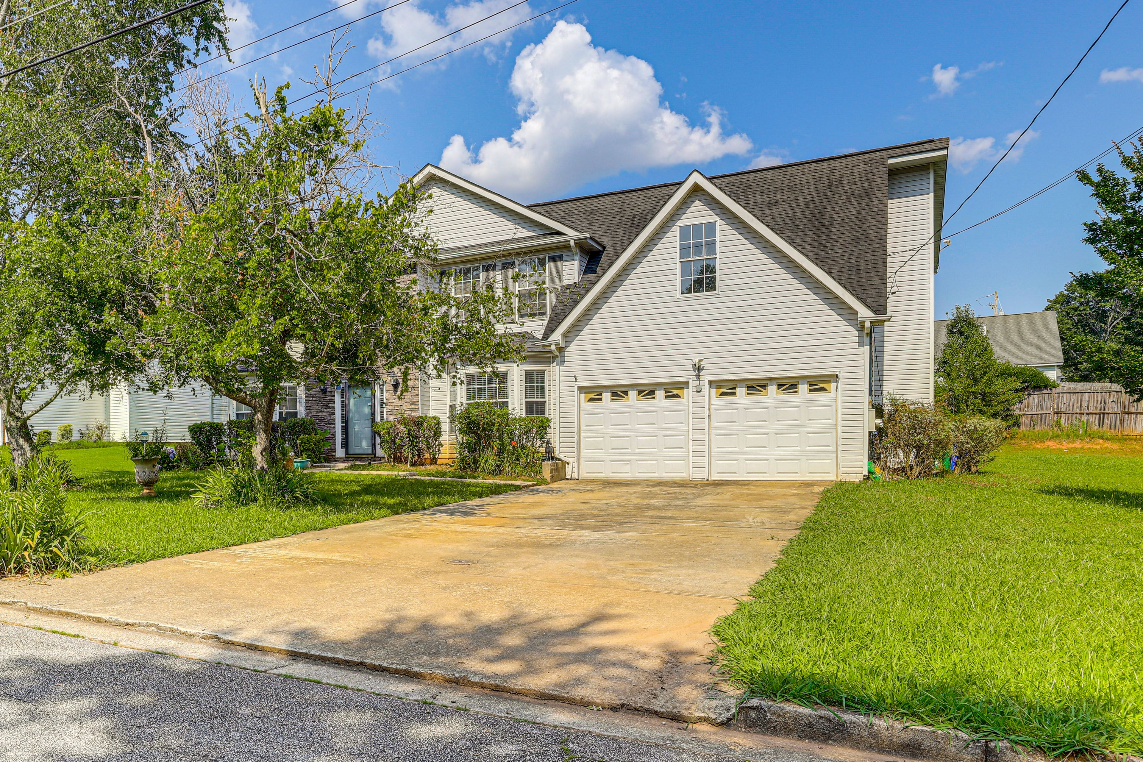 Property Exterior | 2-Story Home
