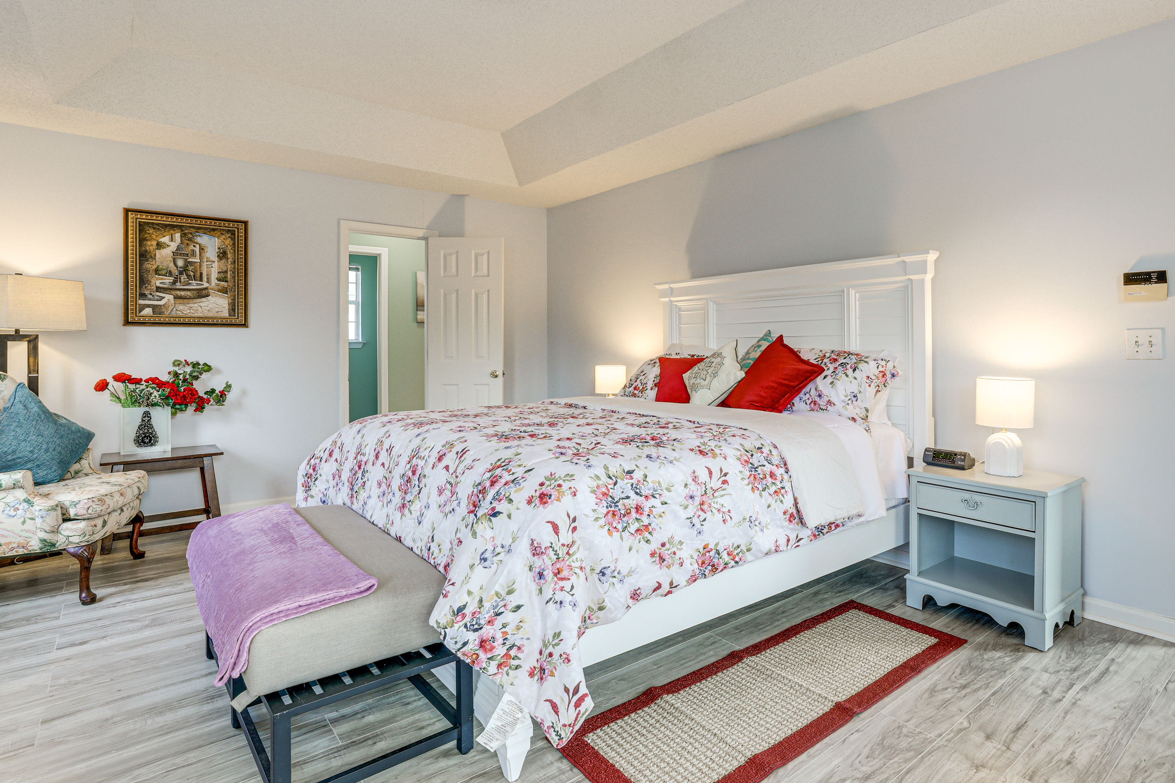 Bedroom 2 | 2nd Floor | King Bed