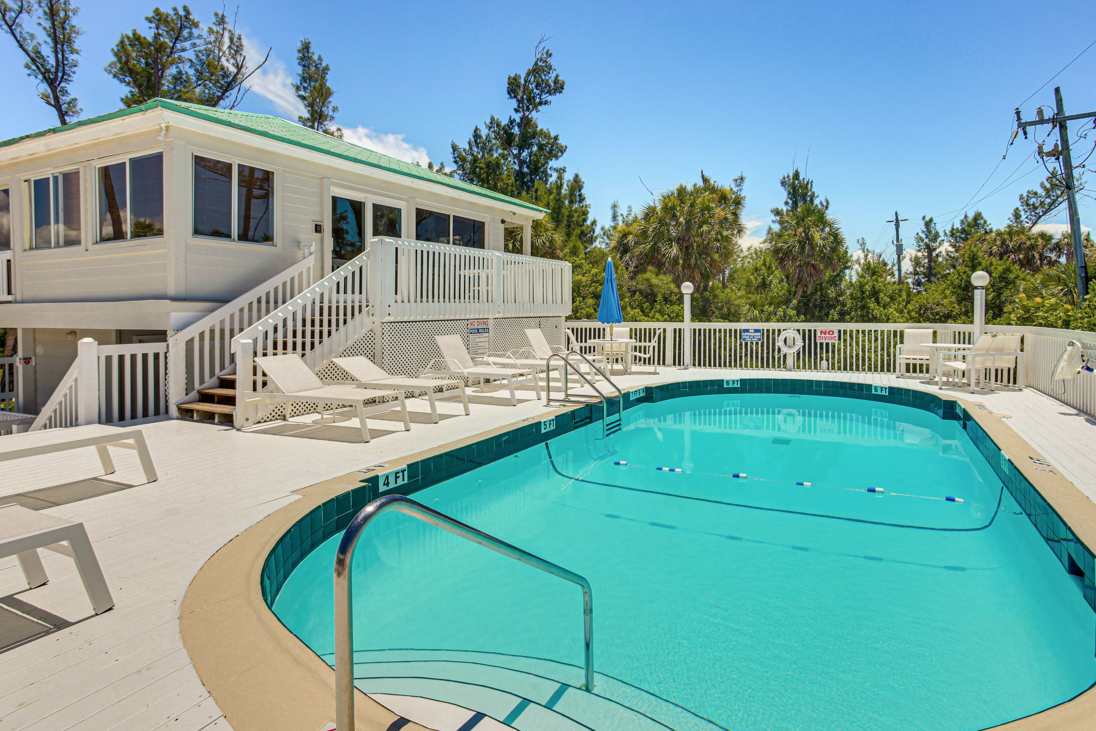 Placida Beach Condos | Pool