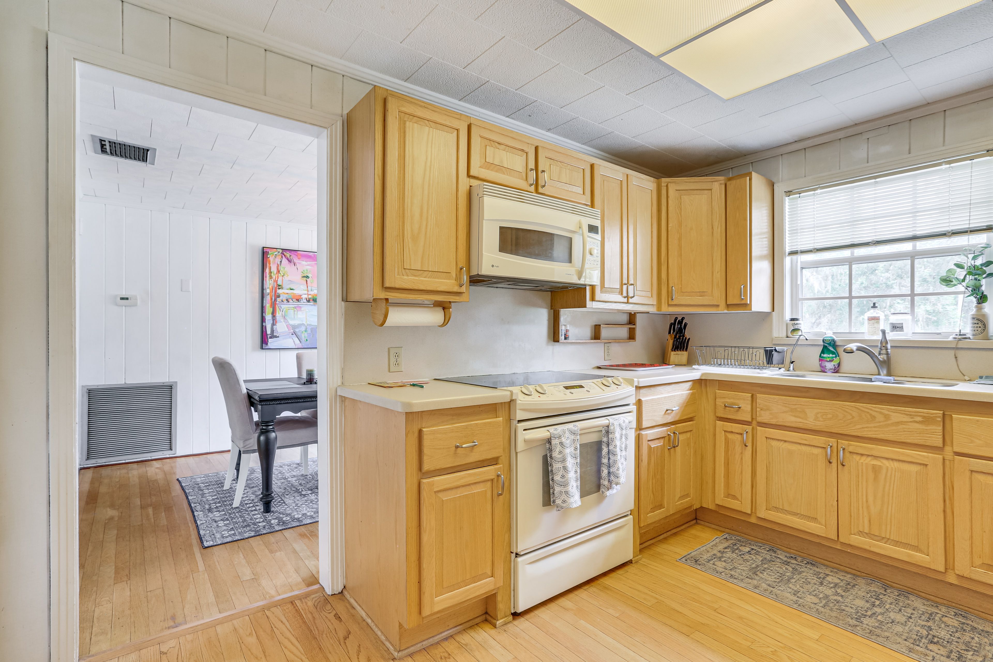 Kitchen | Cooking Basics | Drip Coffee Maker | Dishwasher | Toaster