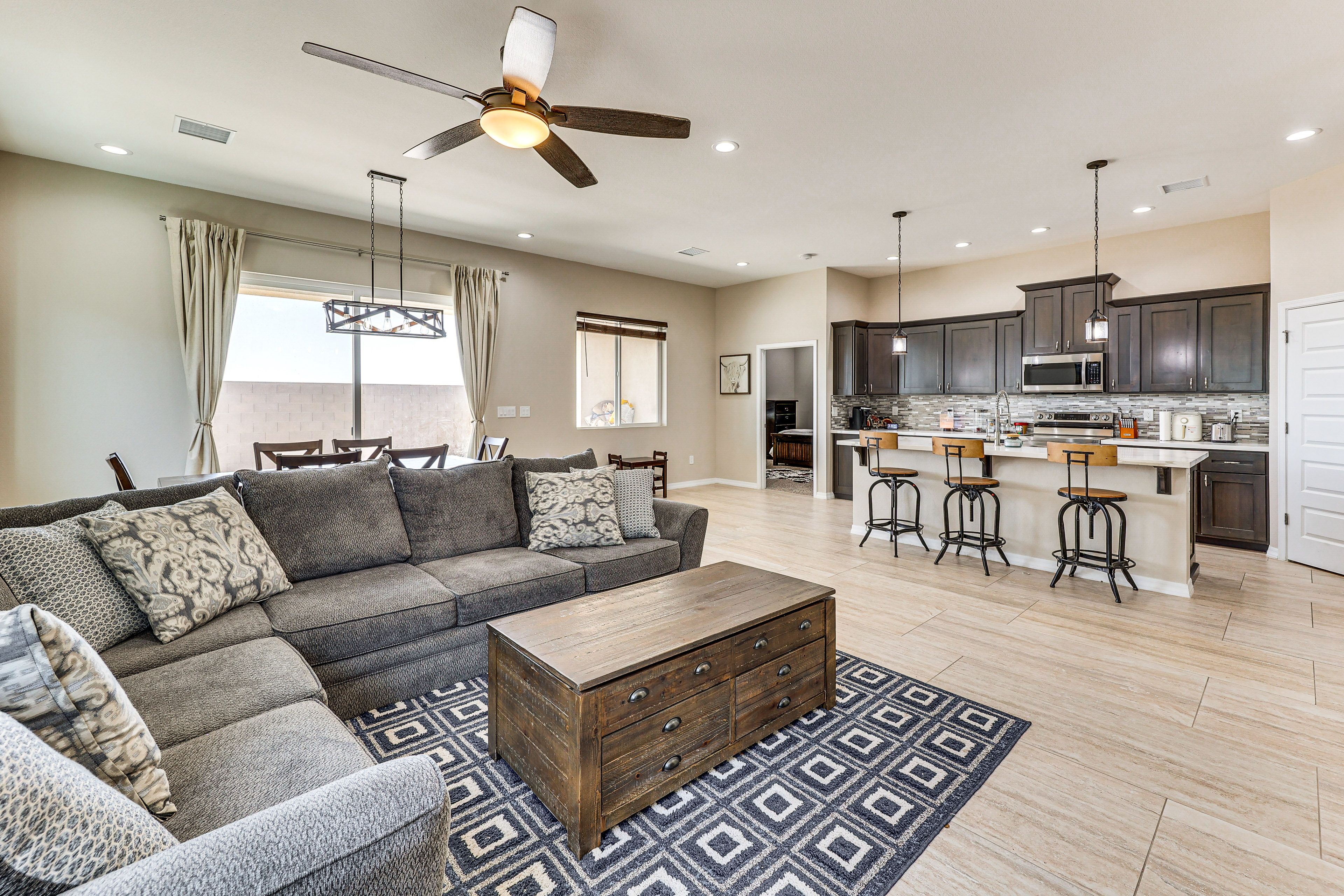 Mohave Valley Vacation Rental | 3BR | 2BA | 1 Small Step to Enter | 1,618 Sq Ft