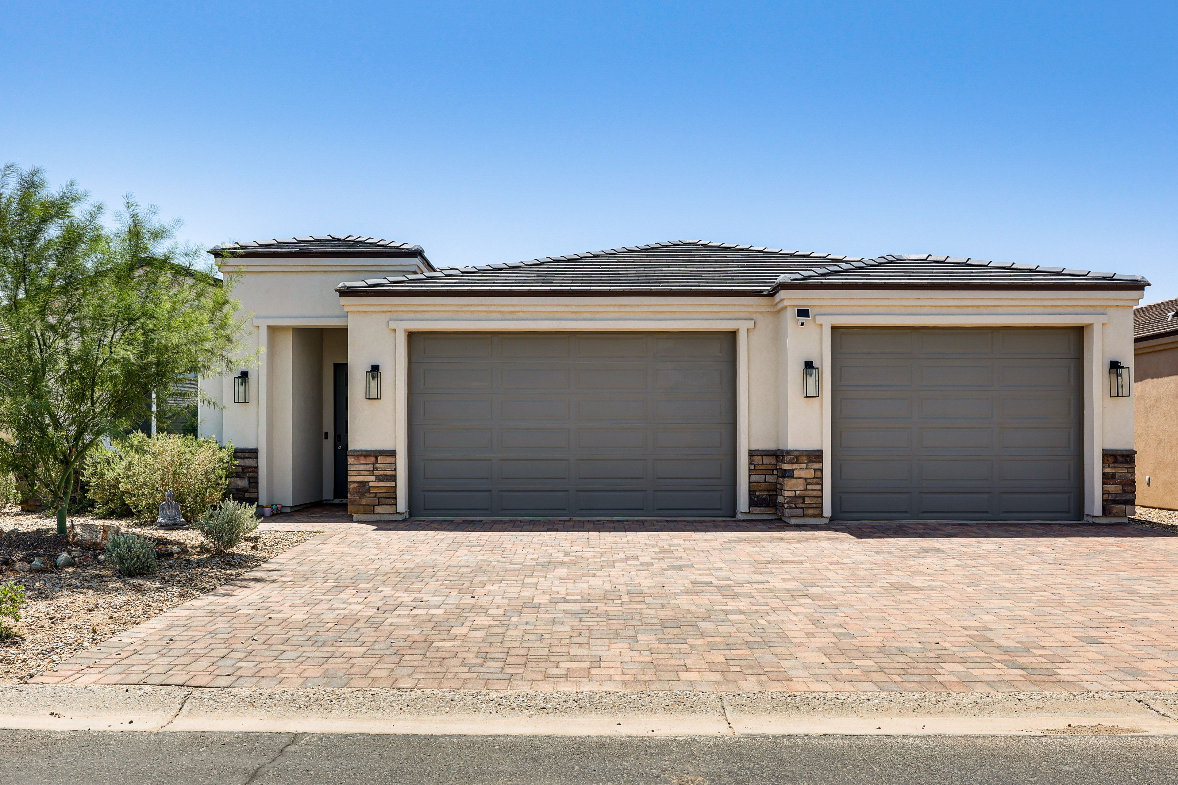 Property Exterior | Single-Story Home
