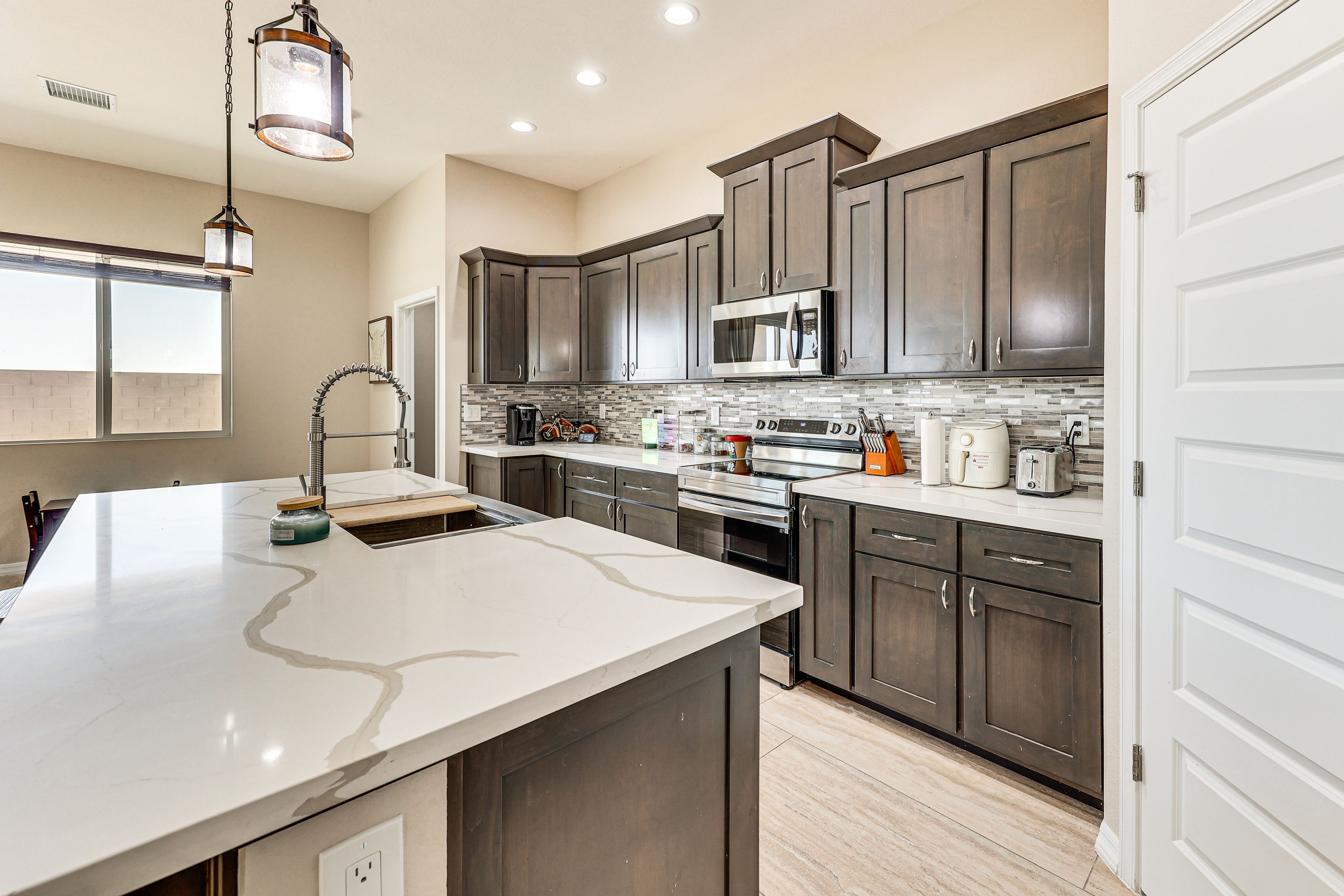 Kitchen | Dishwasher